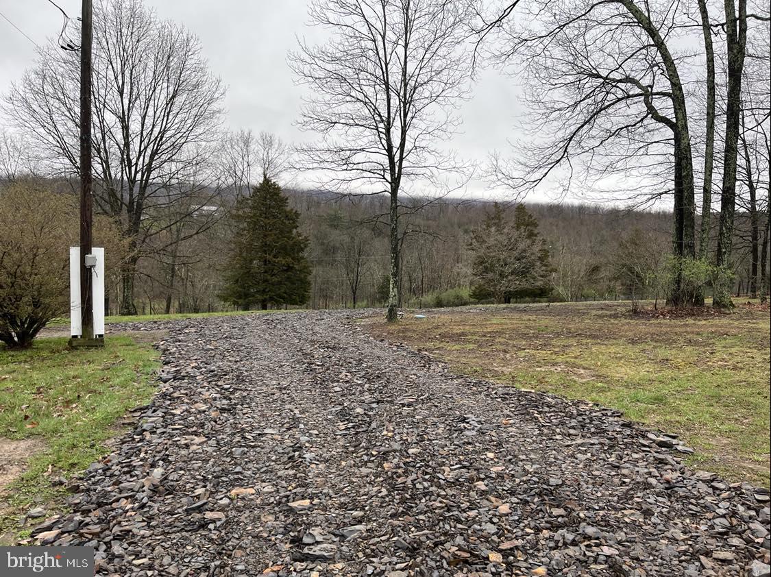 BELL HOLLOW ESTATES - Residential