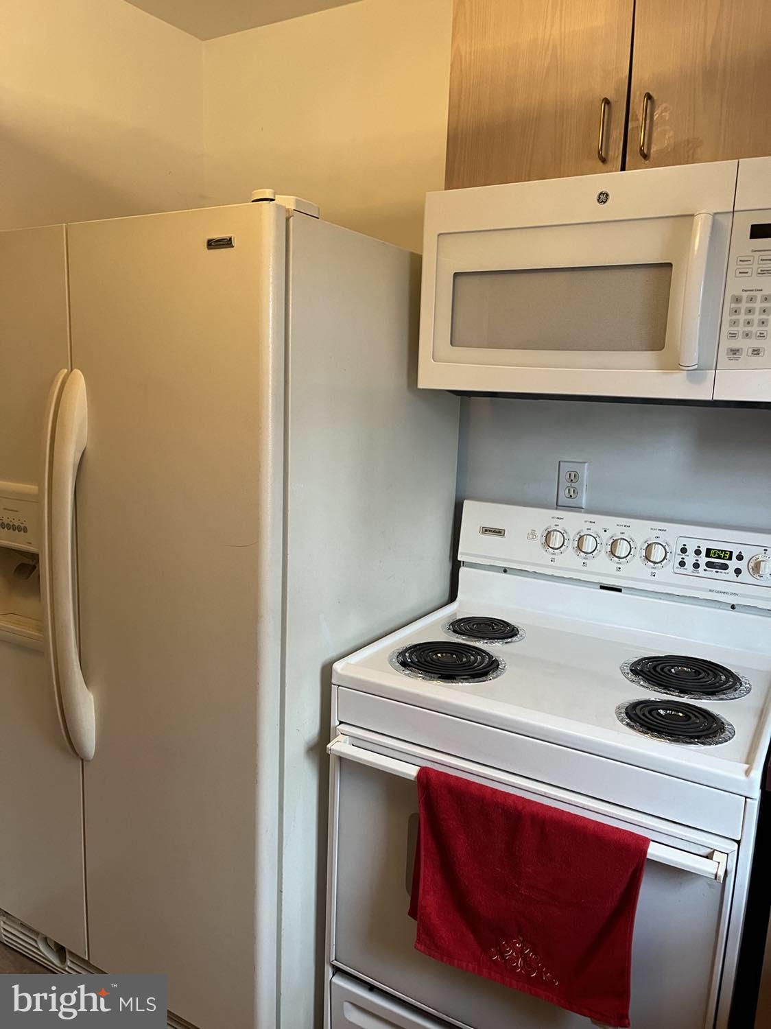 BELL HOLLOW ESTATES - Residential