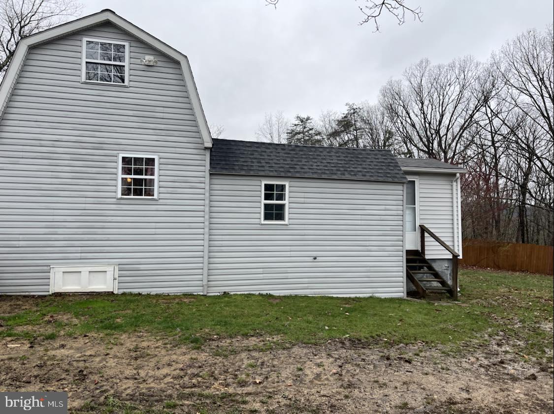 BELL HOLLOW ESTATES - Residential