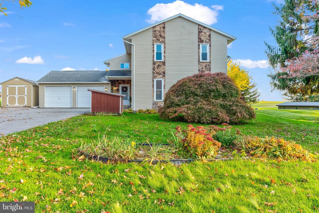 Photo of 861 Franklin Drive, Manheim, PA 17545 (MLS # PALA2042982)