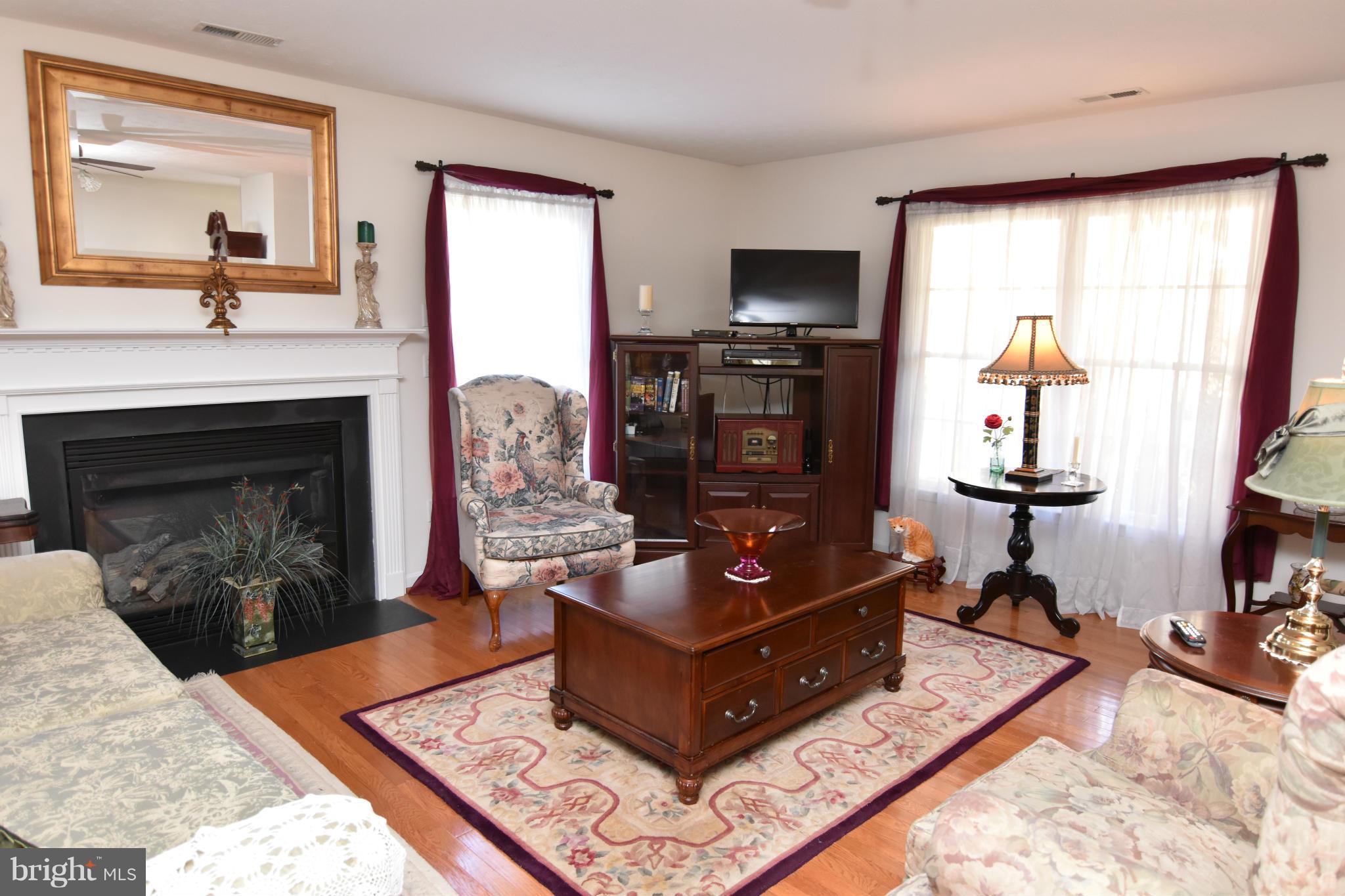 SYCAMORE HOLLOW OF WLDWD - Residential