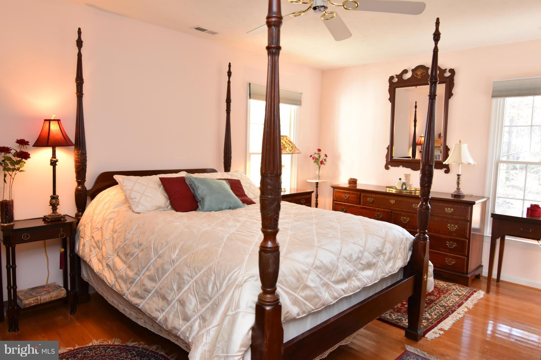 SYCAMORE HOLLOW OF WLDWD - Residential