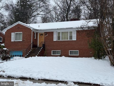 1203 TRINITY DRIVE ALEXANDRIA VA 22314