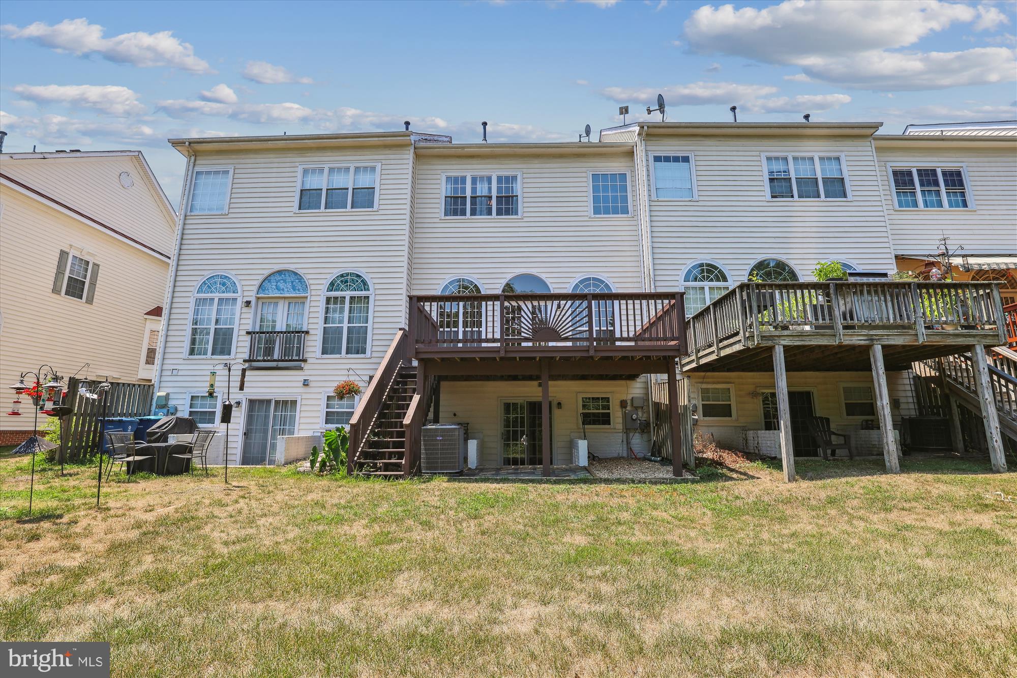 SOUTH RIDING - Residential