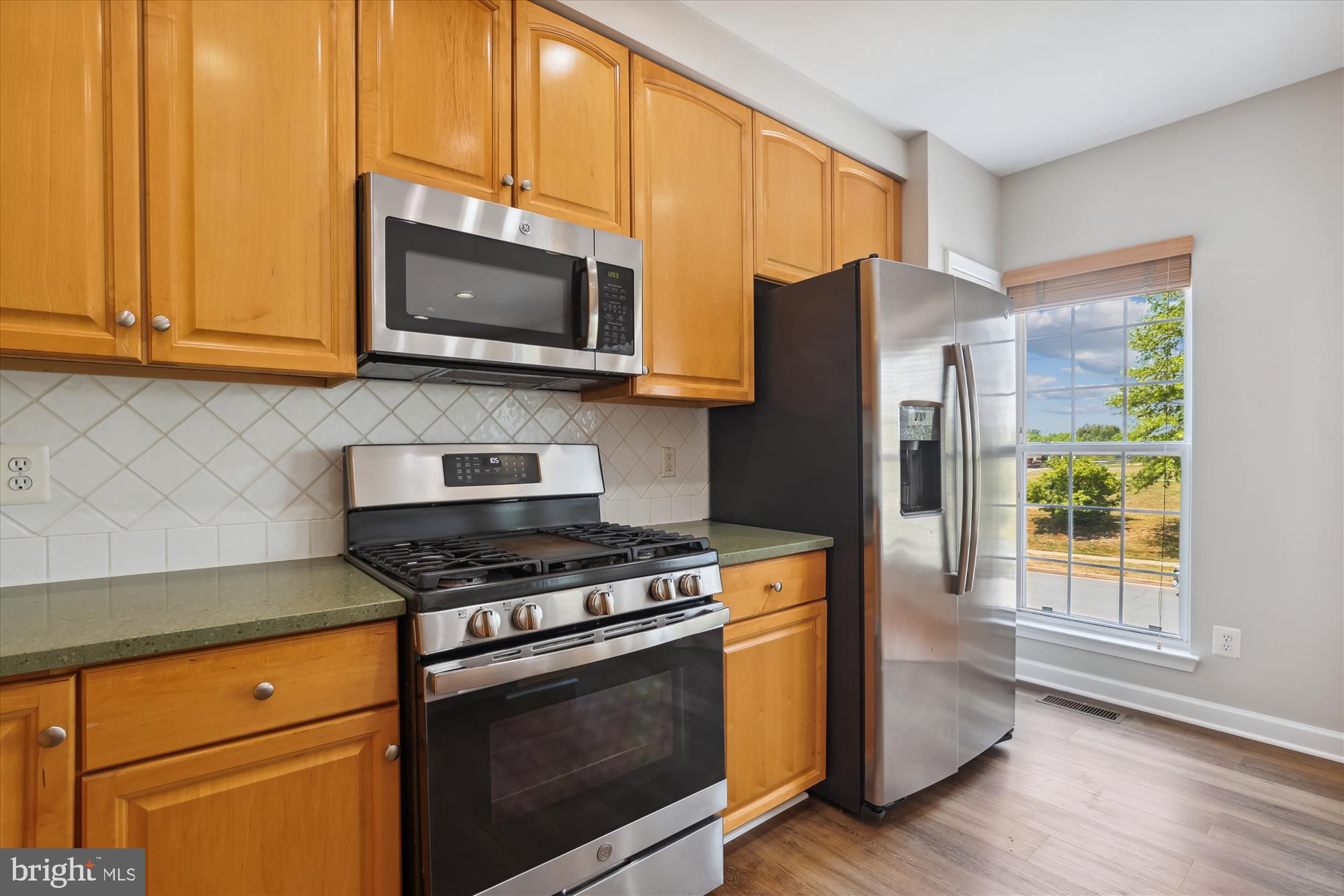 SOUTH RIDING - Residential