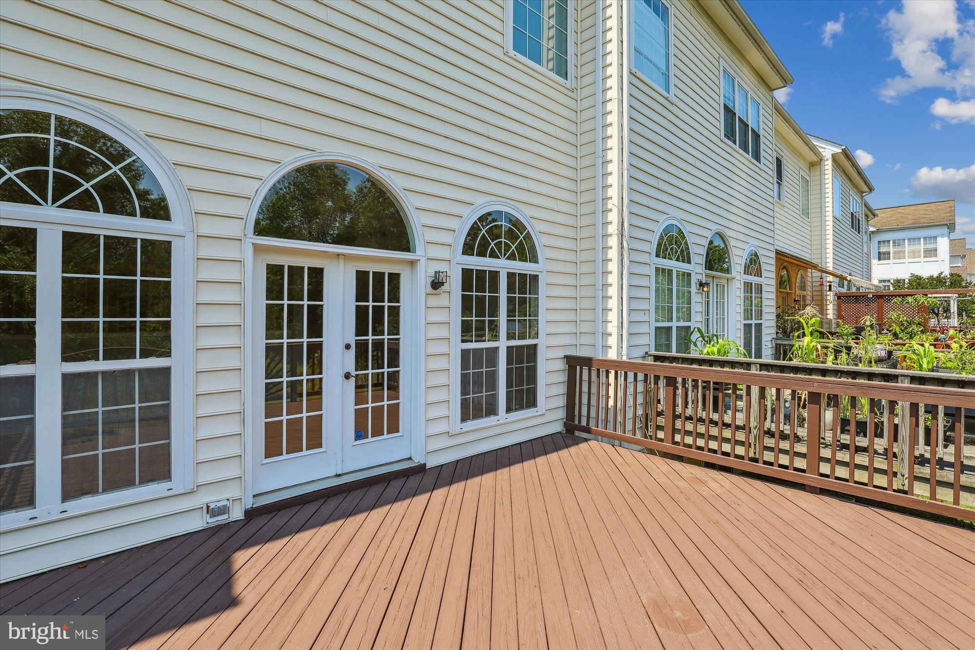 SOUTH RIDING - Residential