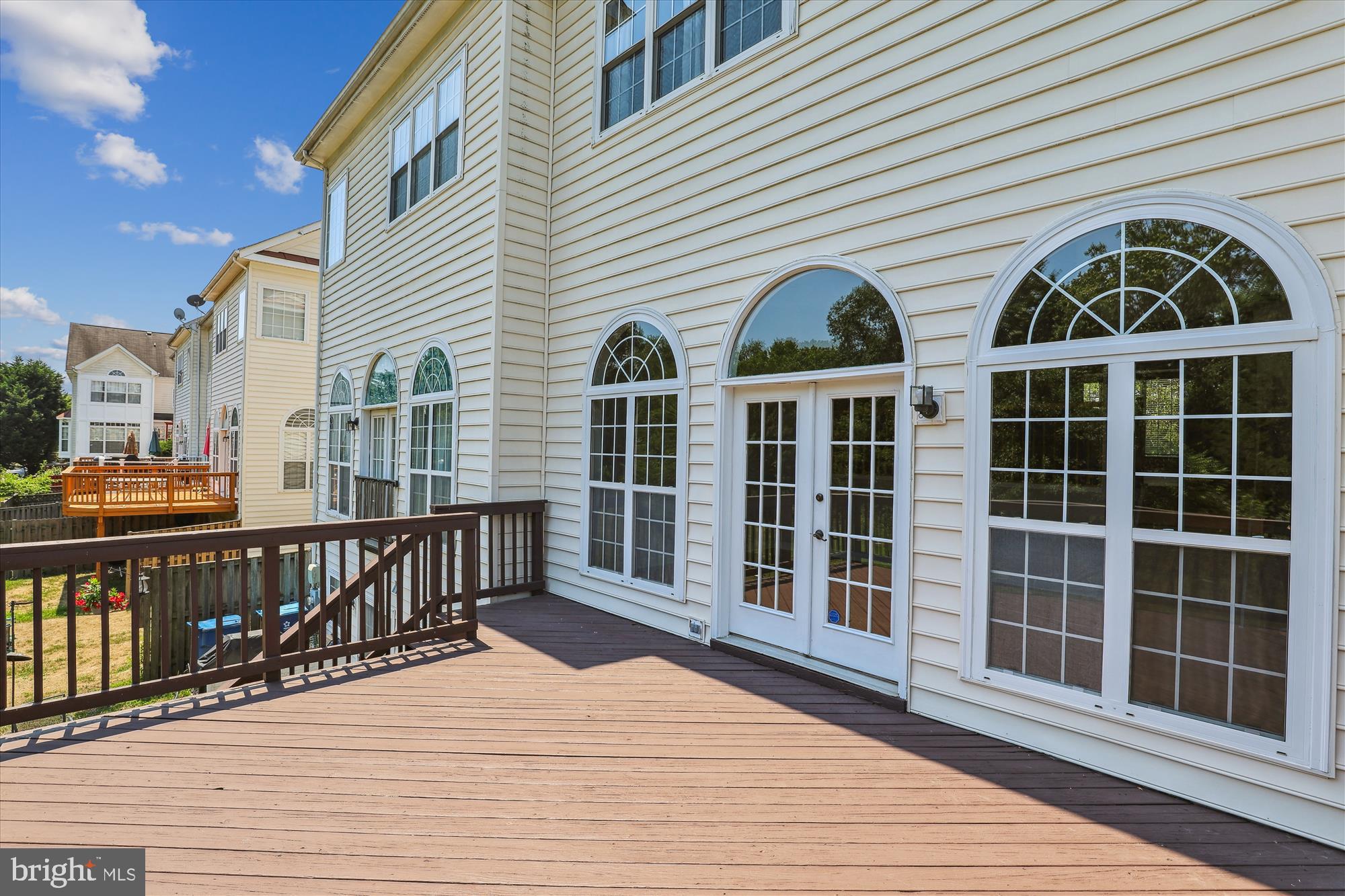 SOUTH RIDING - Residential