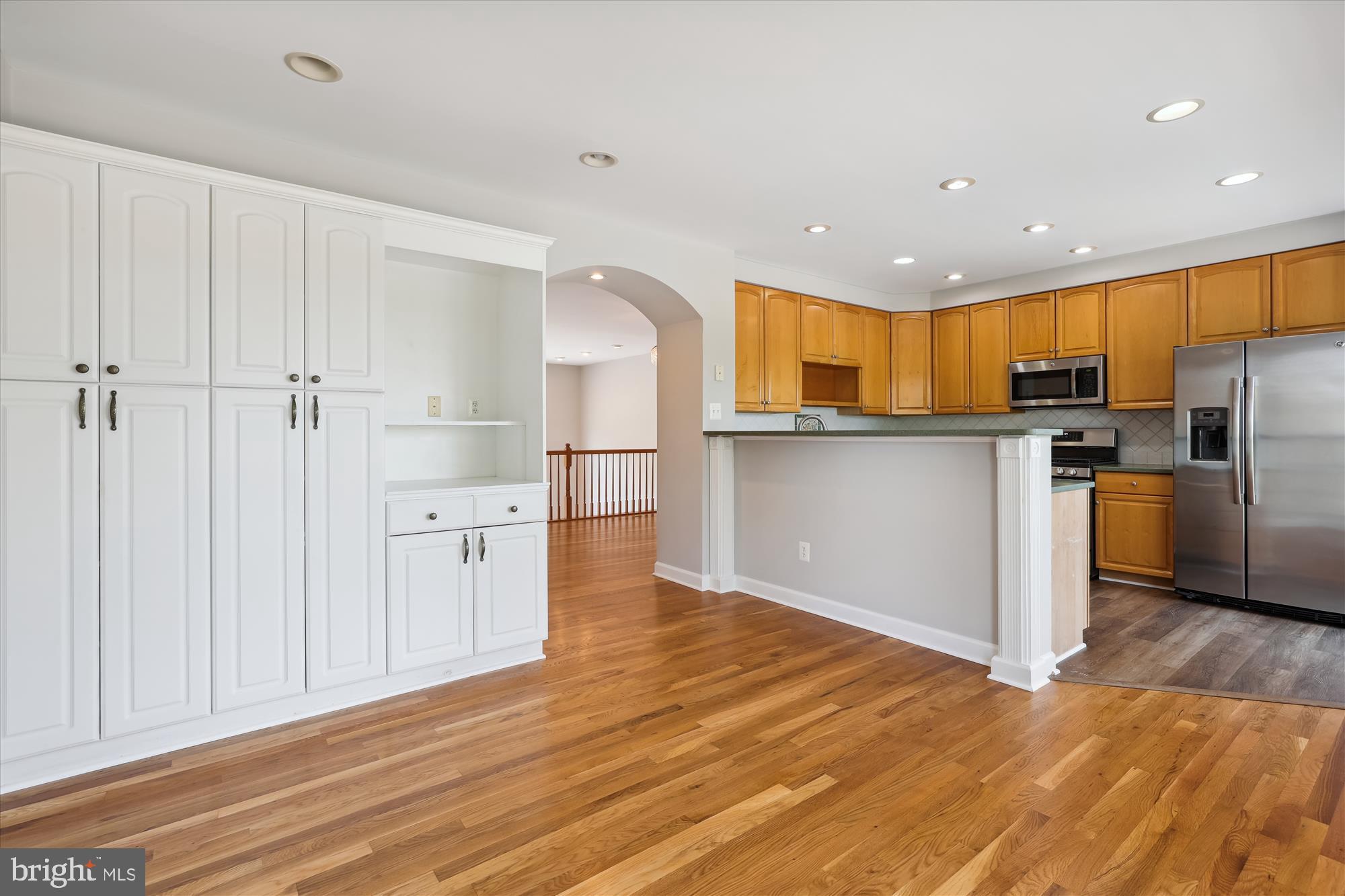 SOUTH RIDING - Residential