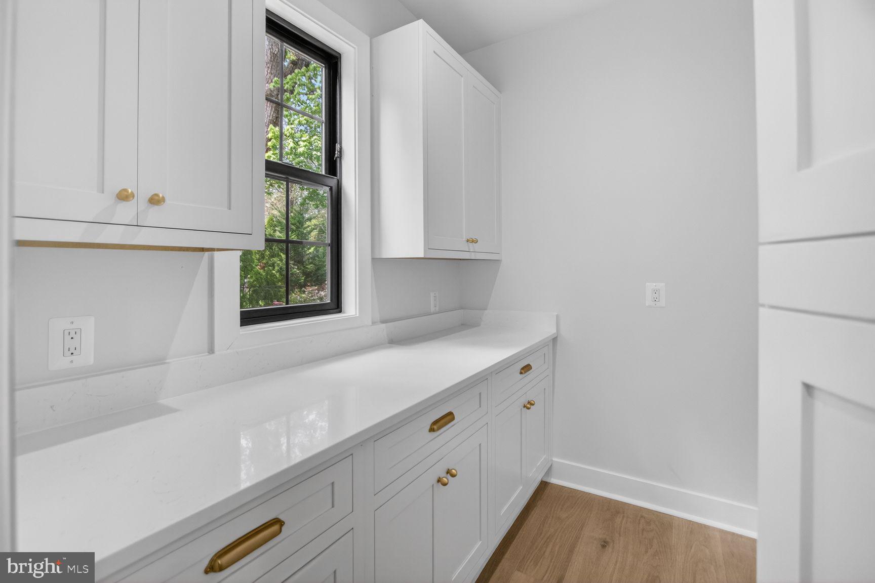 AMERICAN UNIVERSITY PARK - Residential