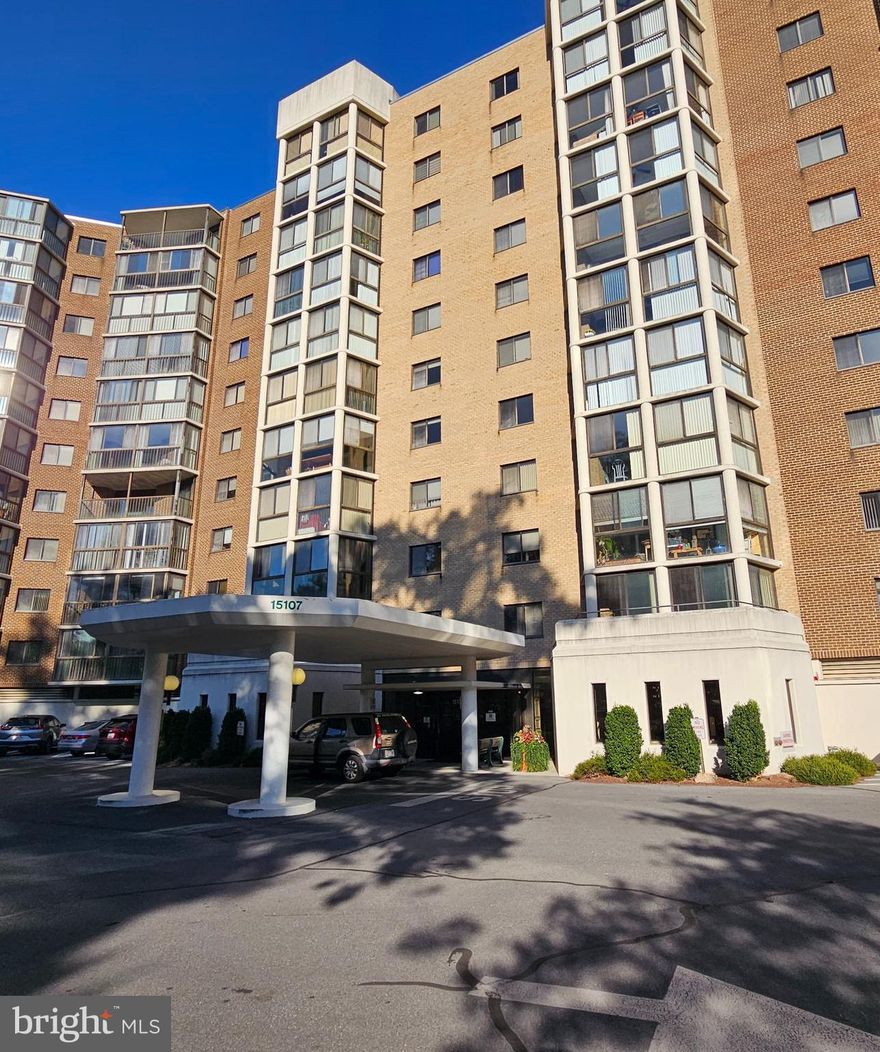 Lovely 2 Bedroom 2 Bath unit in The Greens.  Views of the golf course directly across from the glass enclosed balcony.  Push away the winter blues as this condo gets sparkling sunlight throughout the year.  There is plenty of storage closets throughout the living areas. The primary bedroom suite has a walk-in closet.  For privacy the bedrooms are located on opposite sides of the main living area.  When you enter the unit your eyes move across the living room  and out onto the balcony to the skyline and golf course beyond  Cozy carpet throughout the unit.  Also, this unit is investor friendly as there is a lease in place until 2026.  Please contact listing agent to arrange appointment times.  Tenant is very friendly and will work with agent to provide convenient showing times.