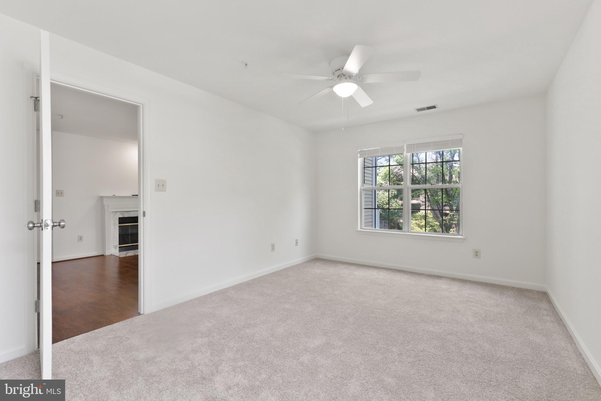 FALLS GABLE - Residential