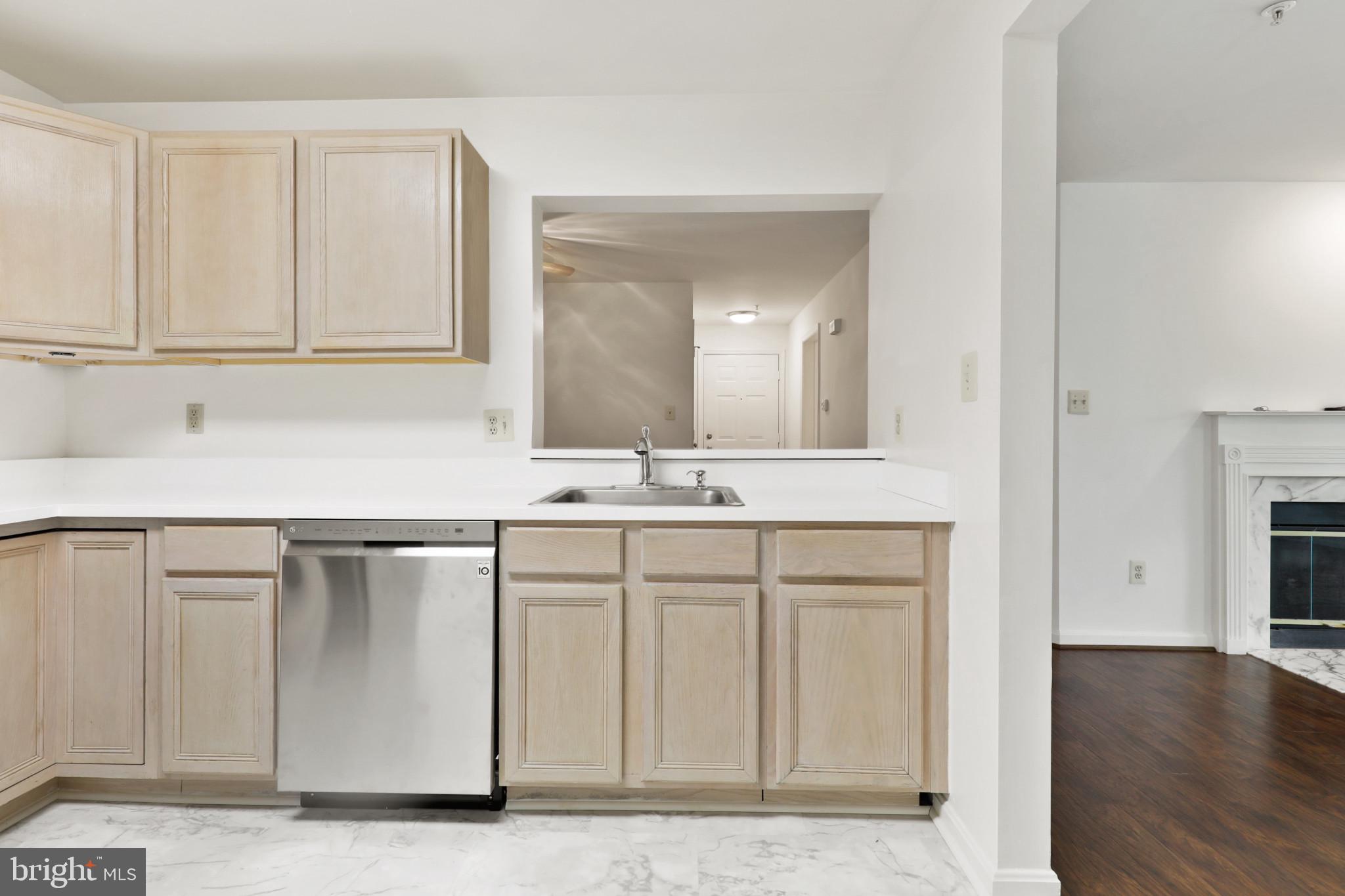 FALLS GABLE - Residential