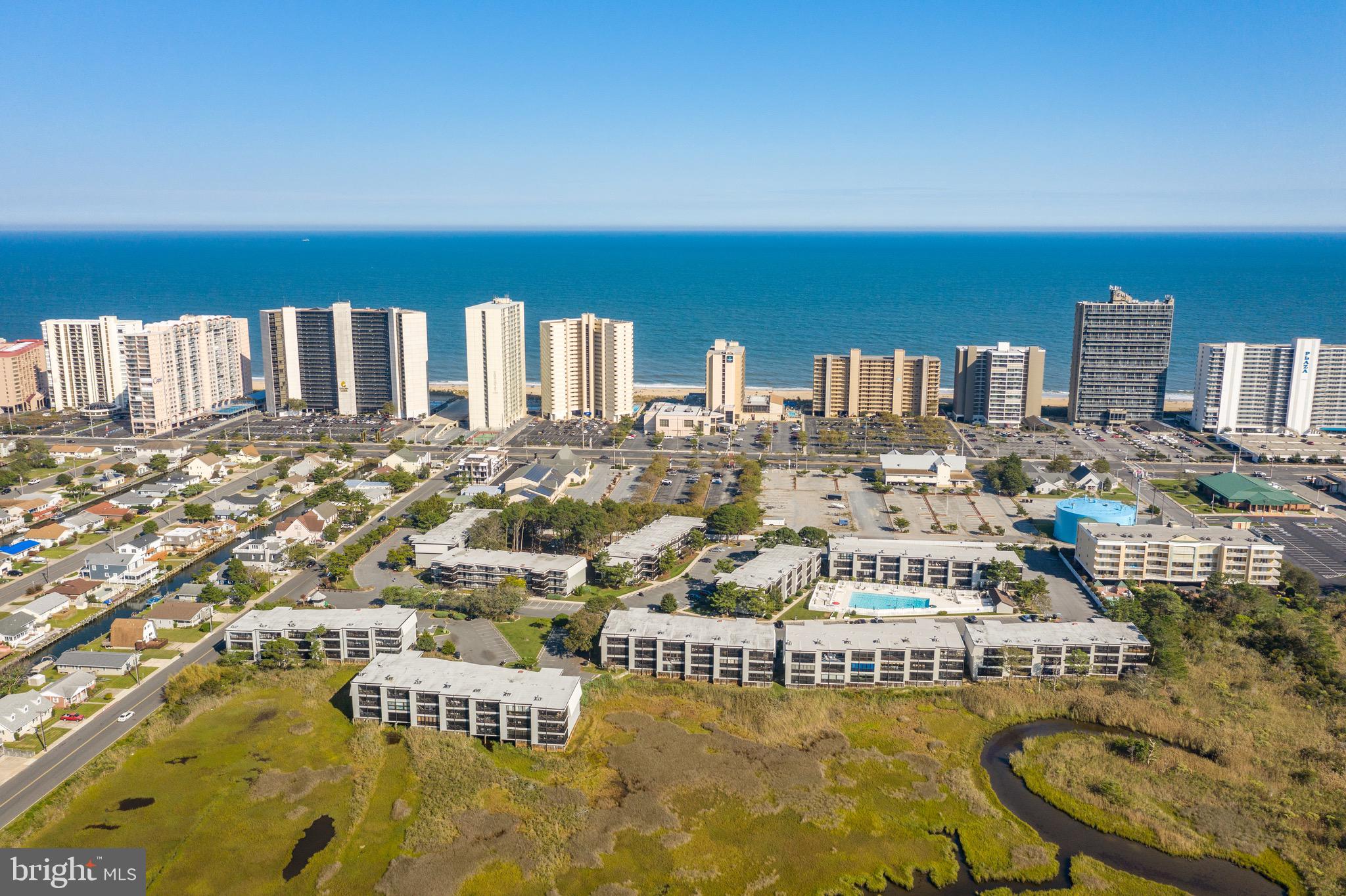 CAINE HARBOR MILE - Residential