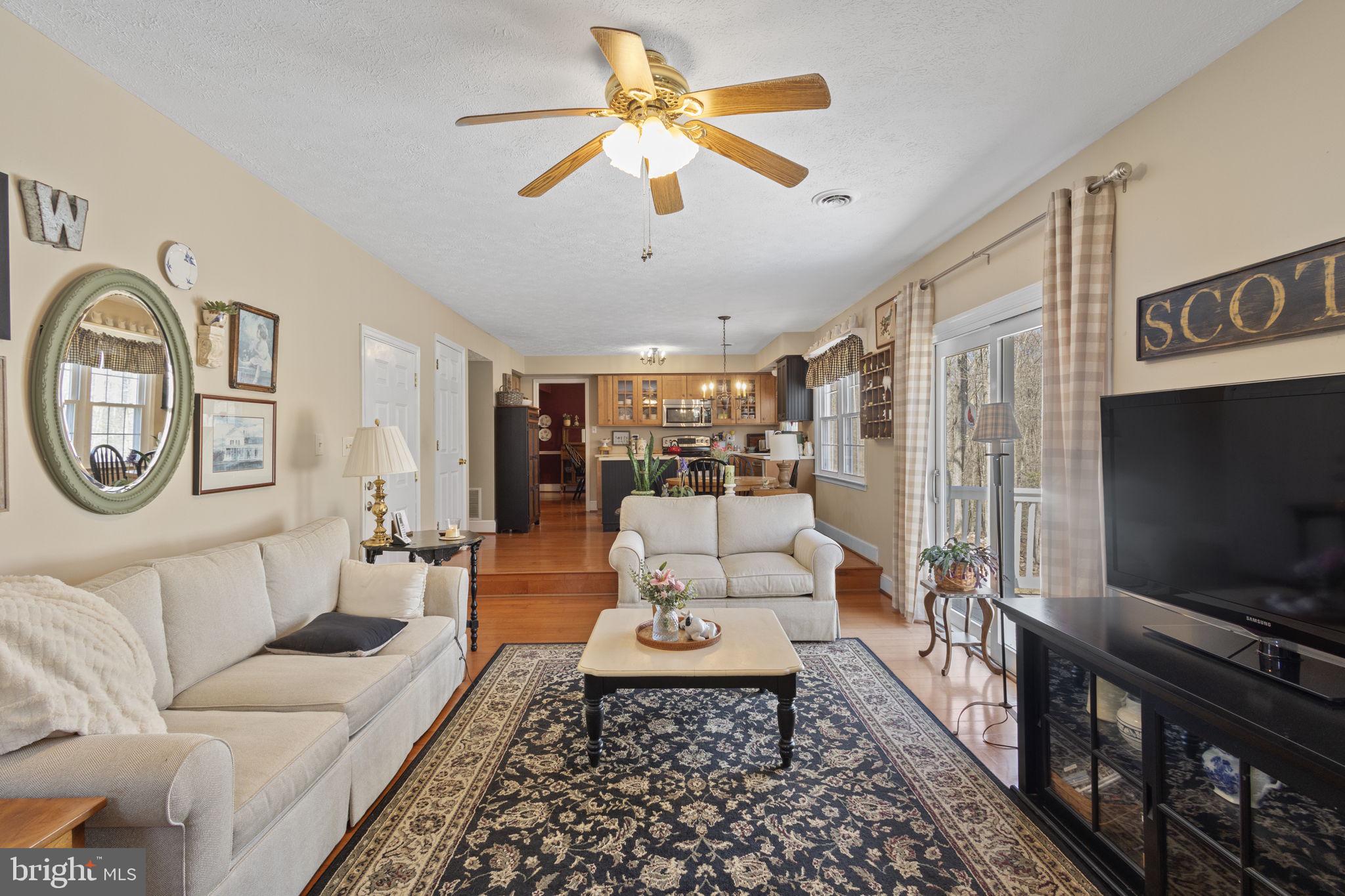 JEFFERSON ESTATES - Residential