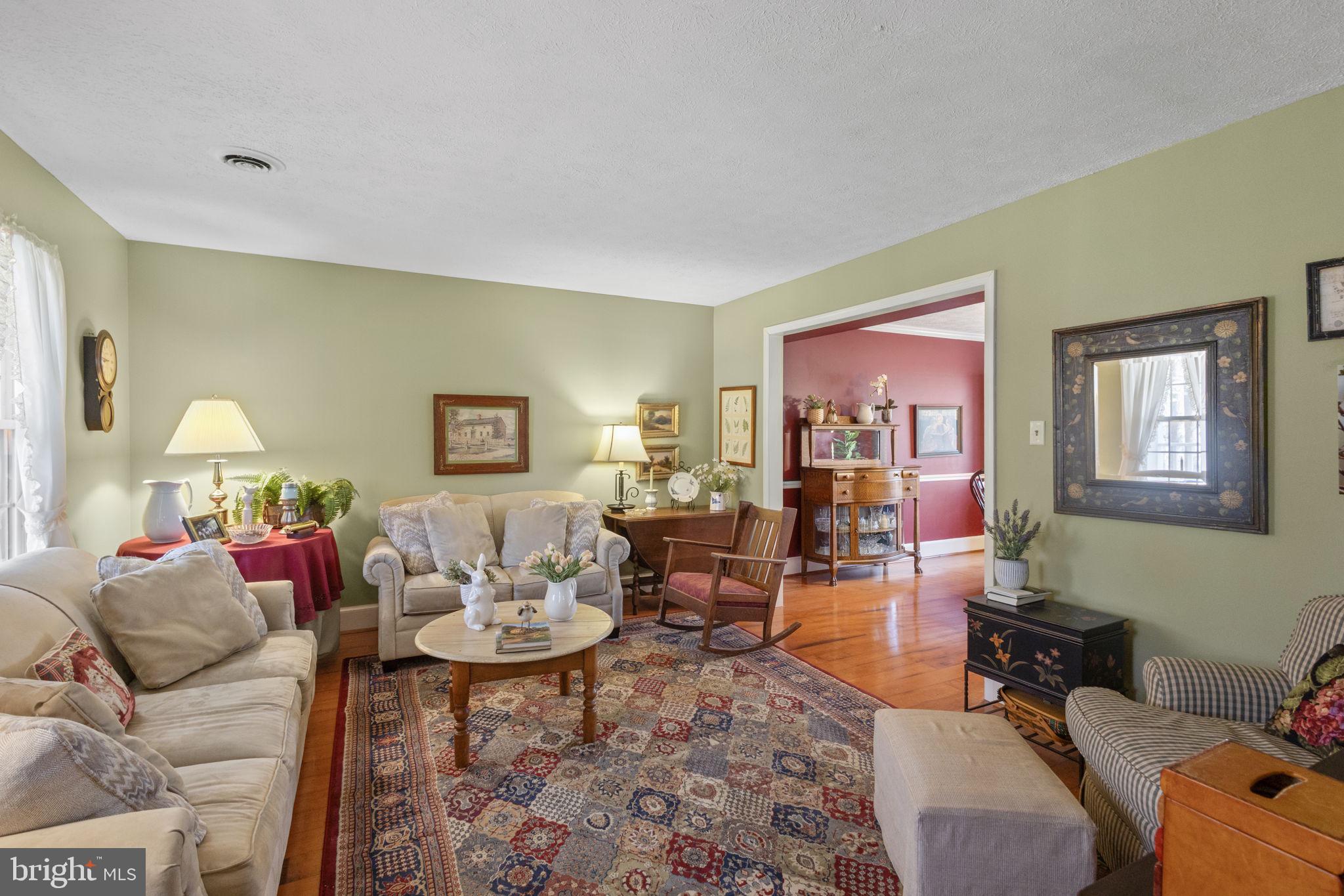 JEFFERSON ESTATES - Residential