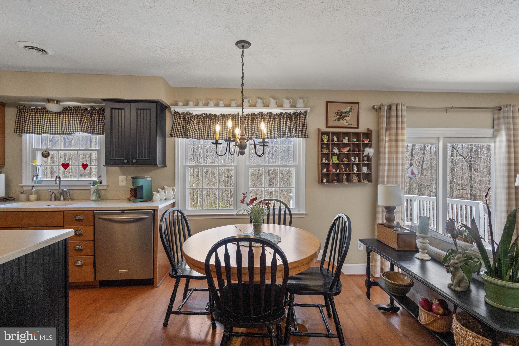 JEFFERSON ESTATES - Residential