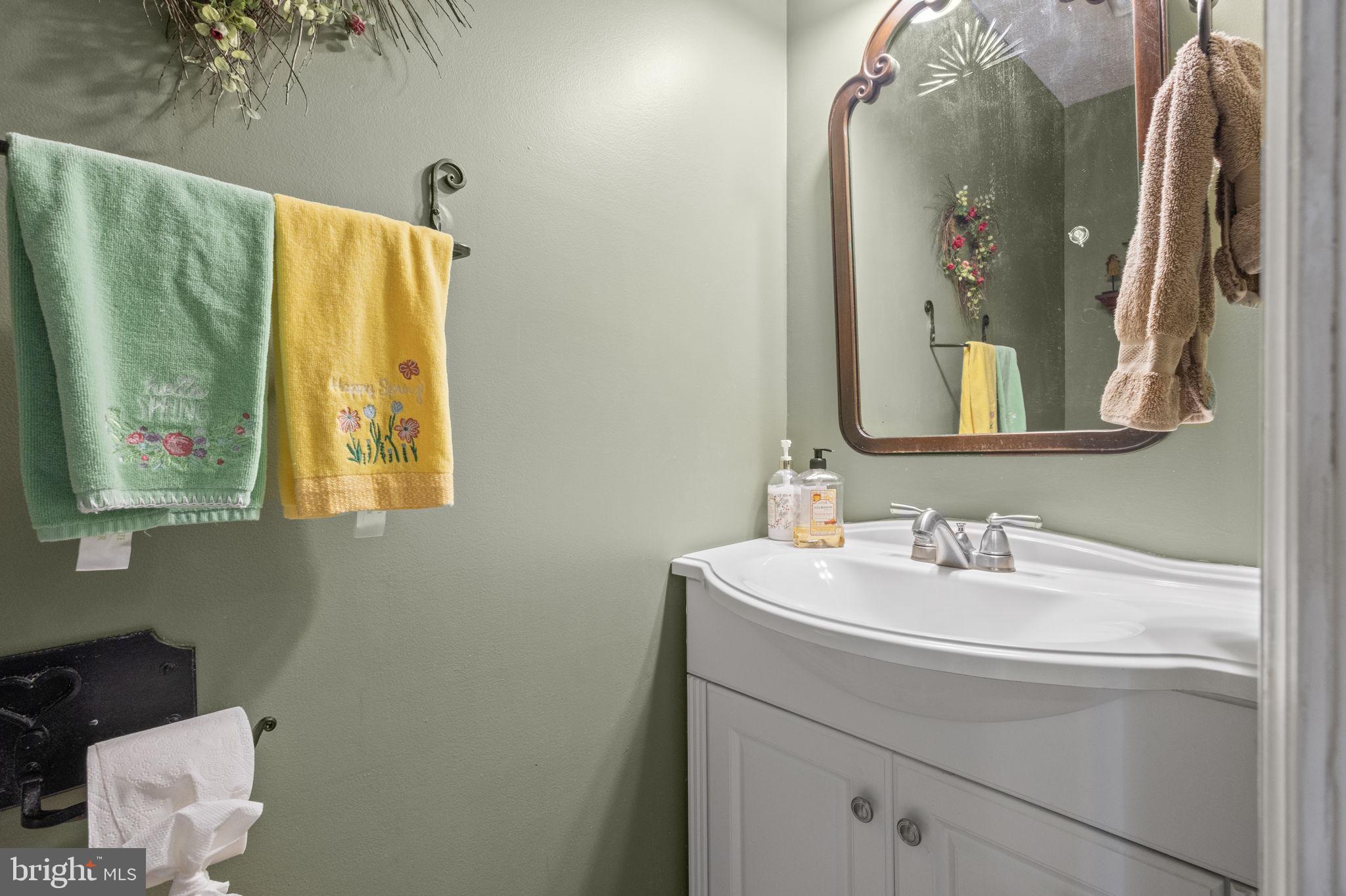 JEFFERSON ESTATES - Residential