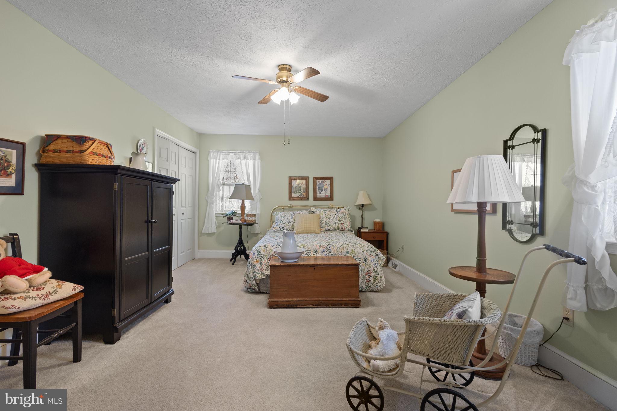 JEFFERSON ESTATES - Residential