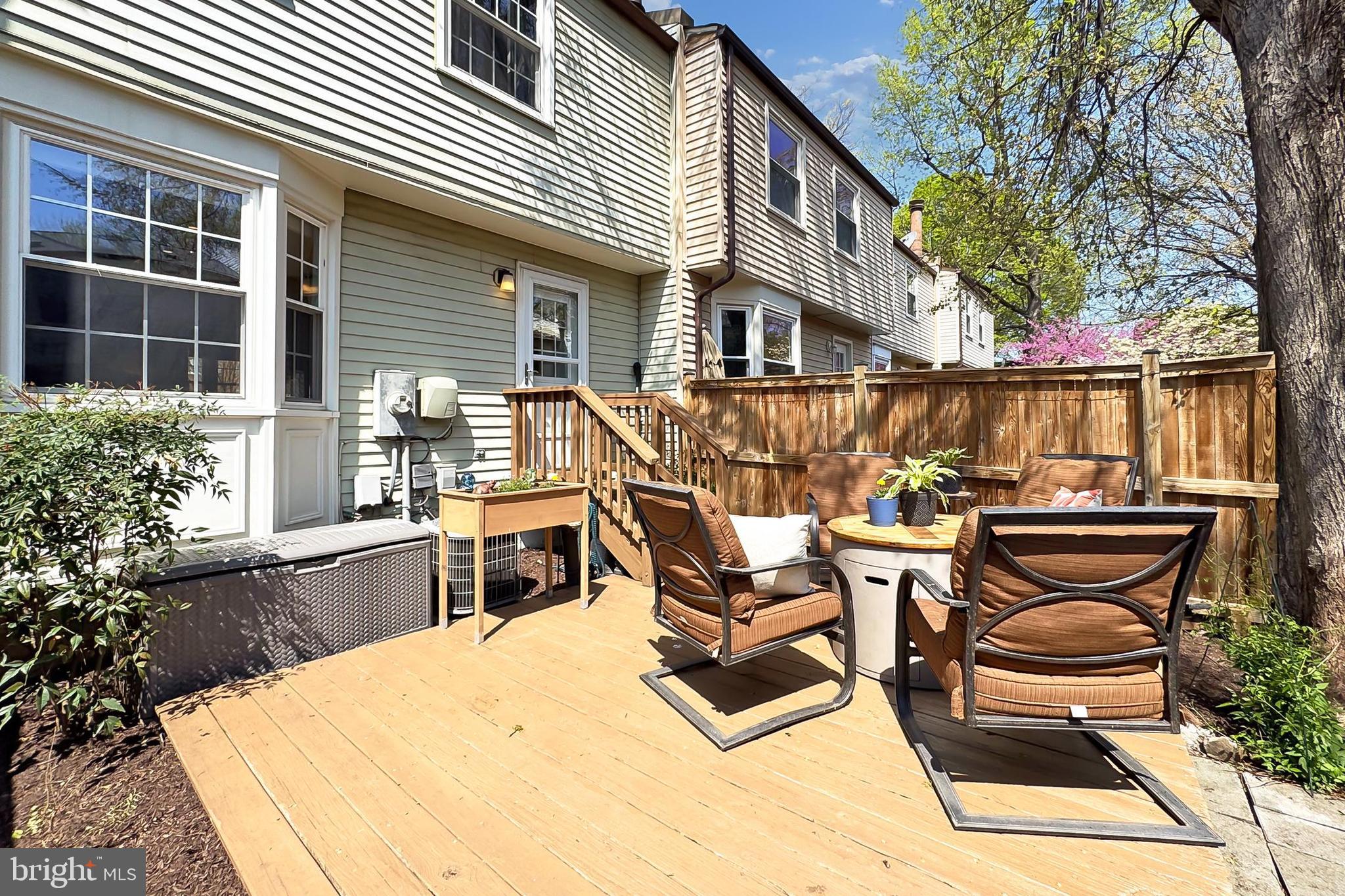 CHERRY HILL TOWNHOUSES - Residential