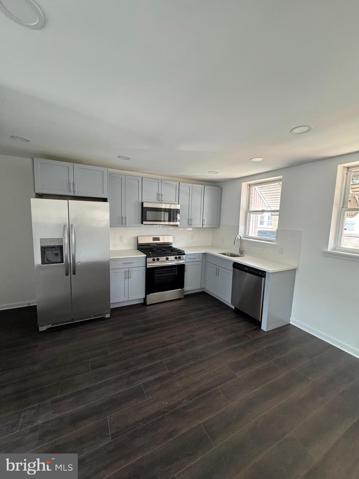PHILADELPHIA (SOUTHWEST) - Residential