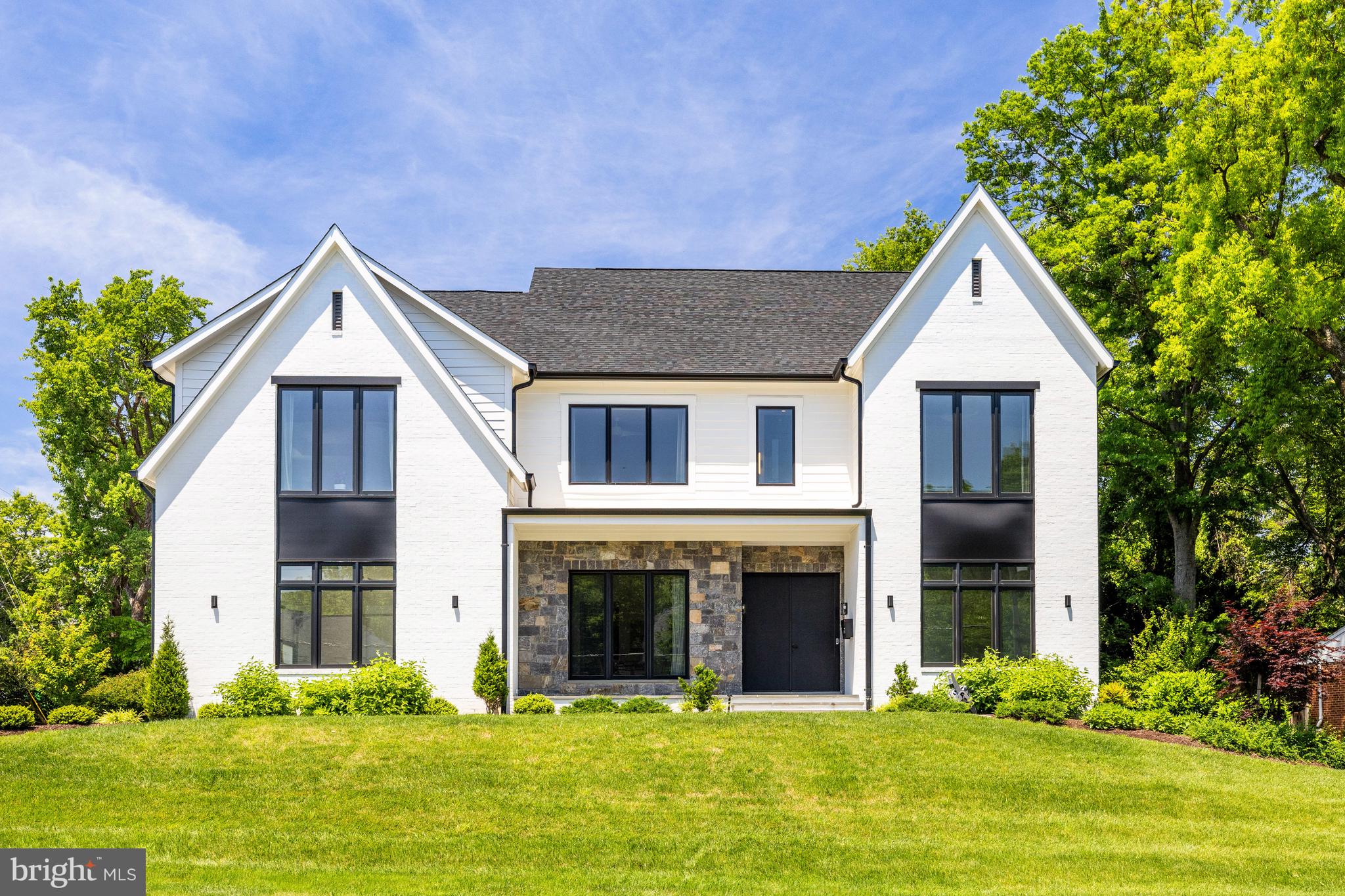 BROYHILL LANGLEY ESTATES - Residential