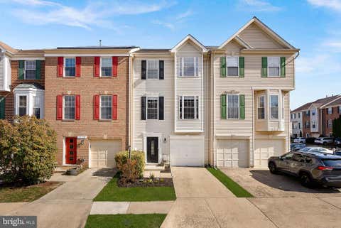 Townhouse For Sale - 20392 Farmgate Terrace<br/> ASHBURN, VA 20147