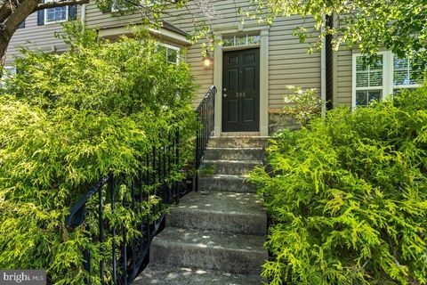 208 KNOLLWOOD ROAD MILLERSVILLE PA 17551