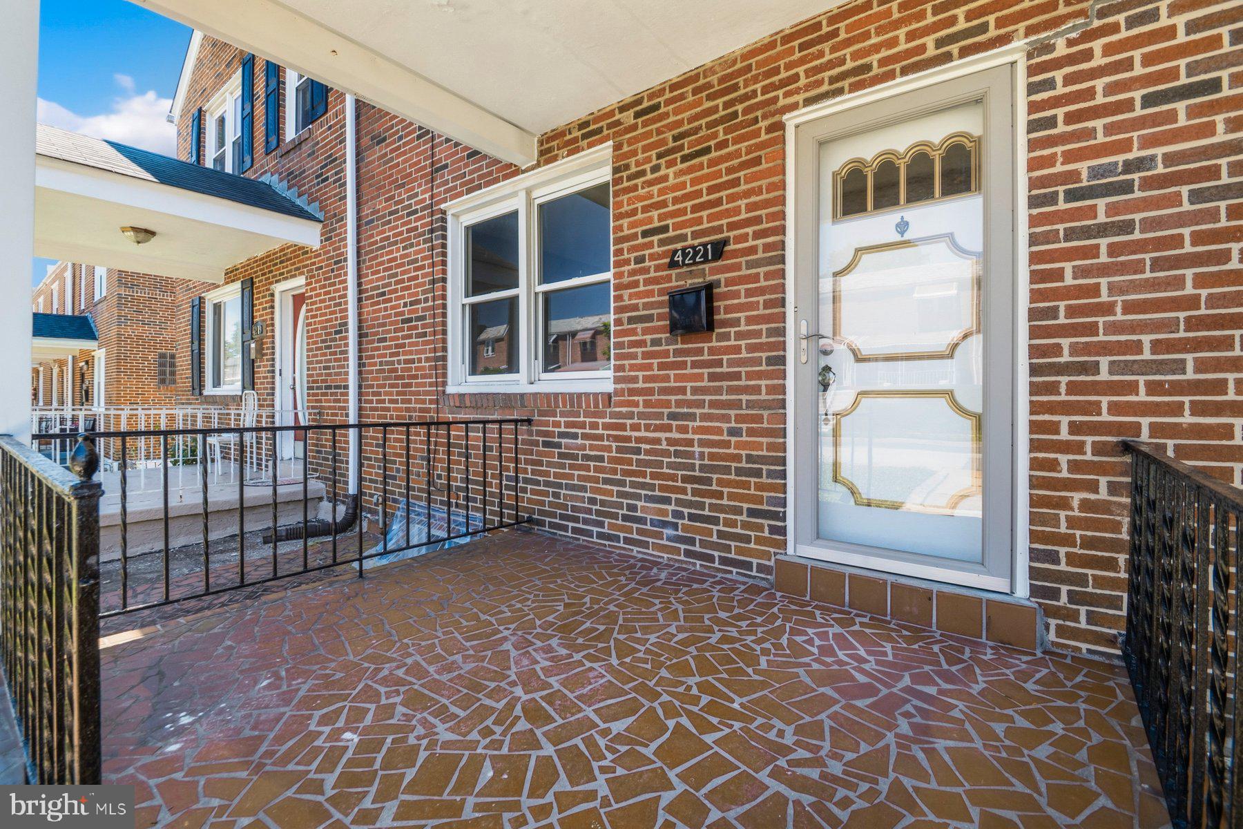 4221 NORFOLK AVENUE