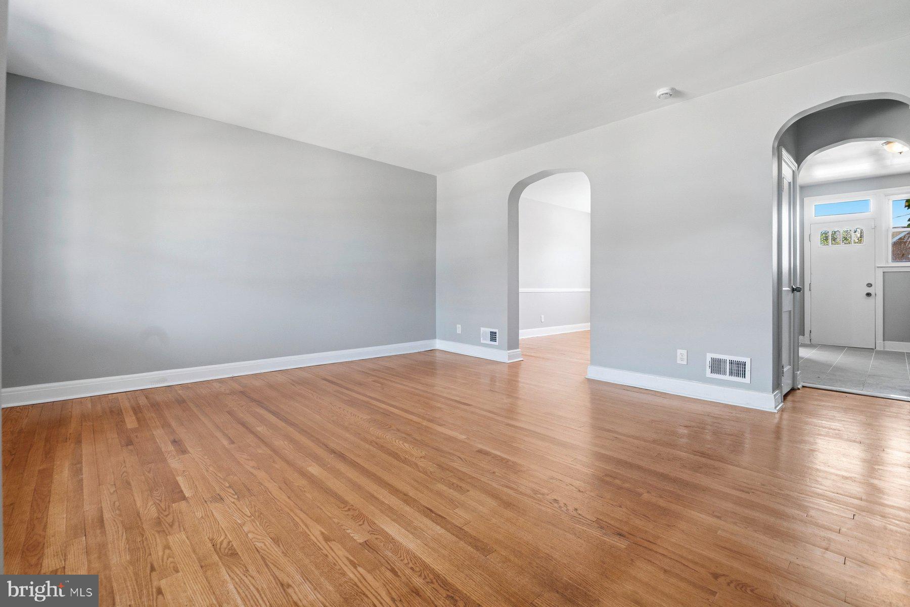 4221 NORFOLK AVENUE