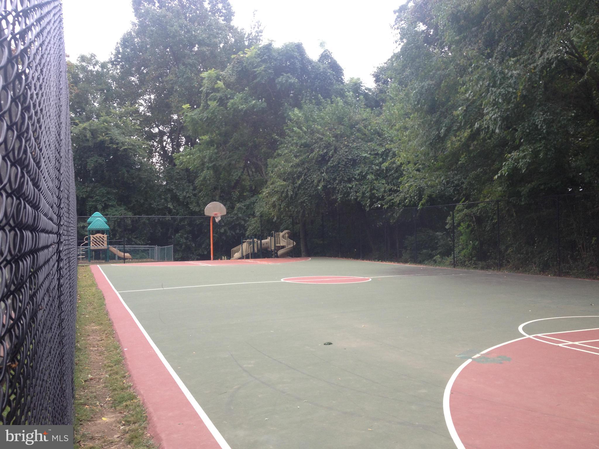 LAFAYETTE PARK - Residential