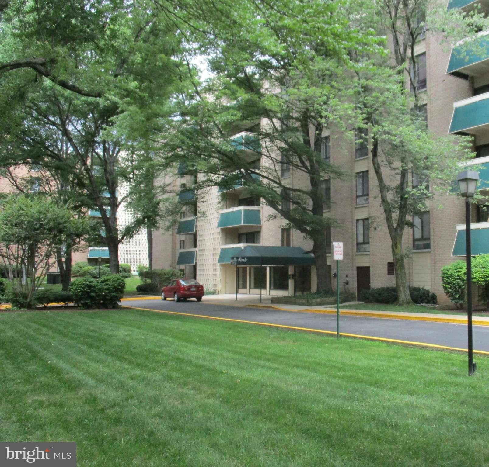 LAFAYETTE PARK - Residential