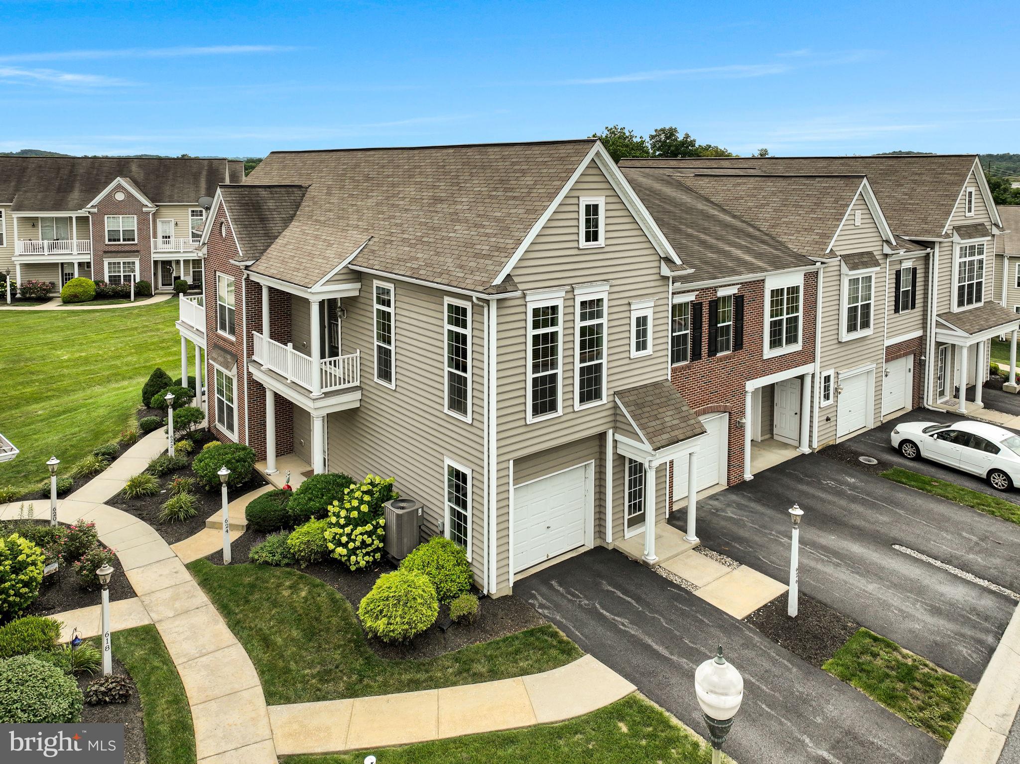 626 DARBY COURT