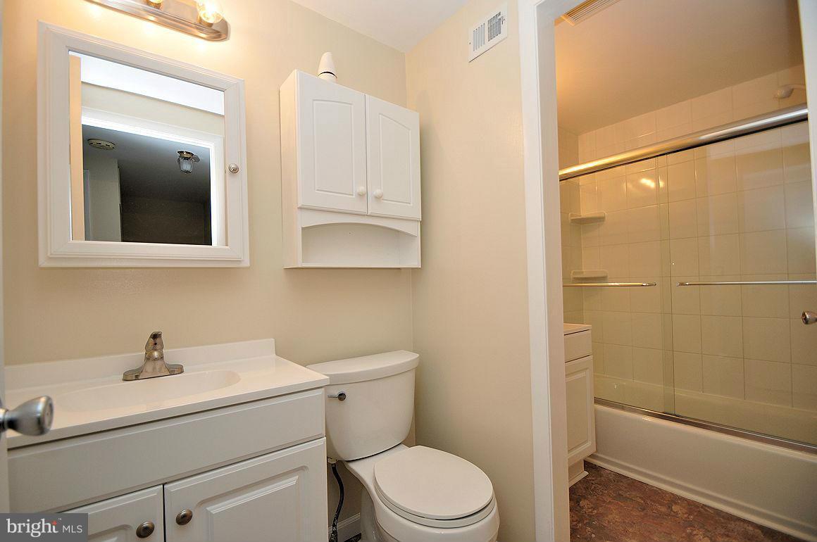 ELIZABETHS LANDING - Residential