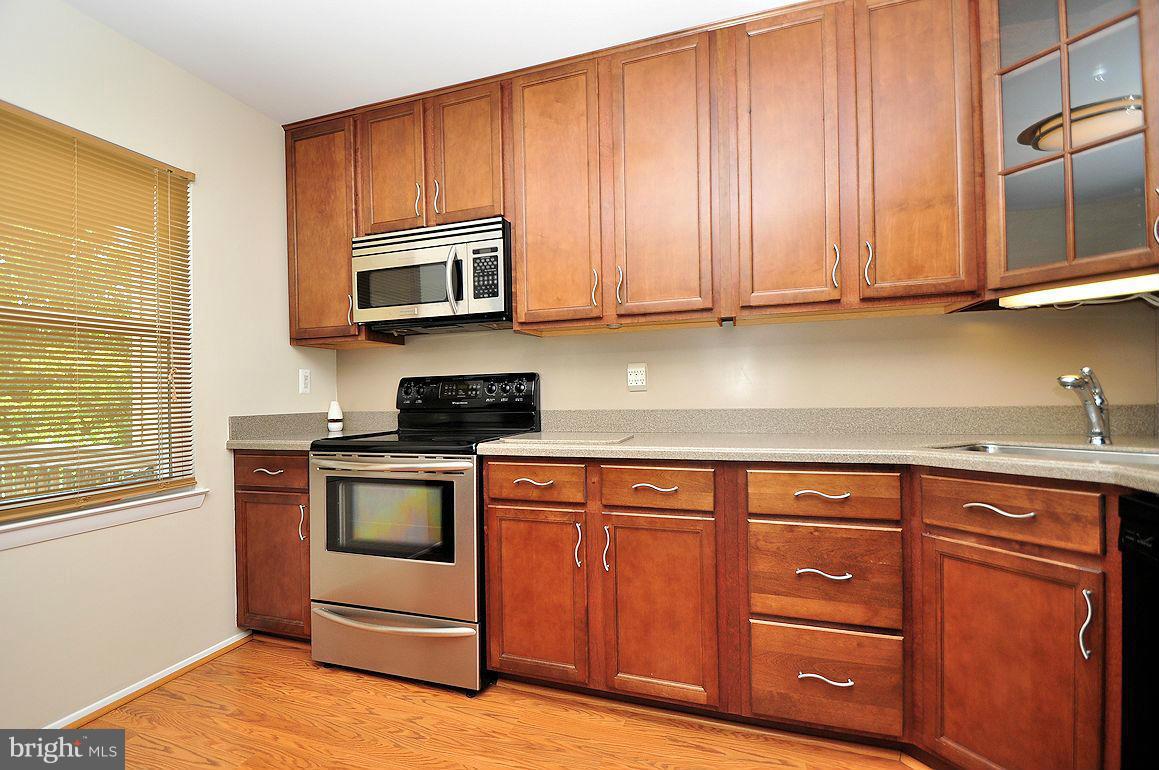 ELIZABETHS LANDING - Residential