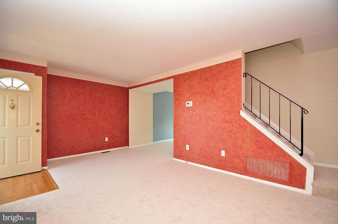 ELIZABETHS LANDING - Residential