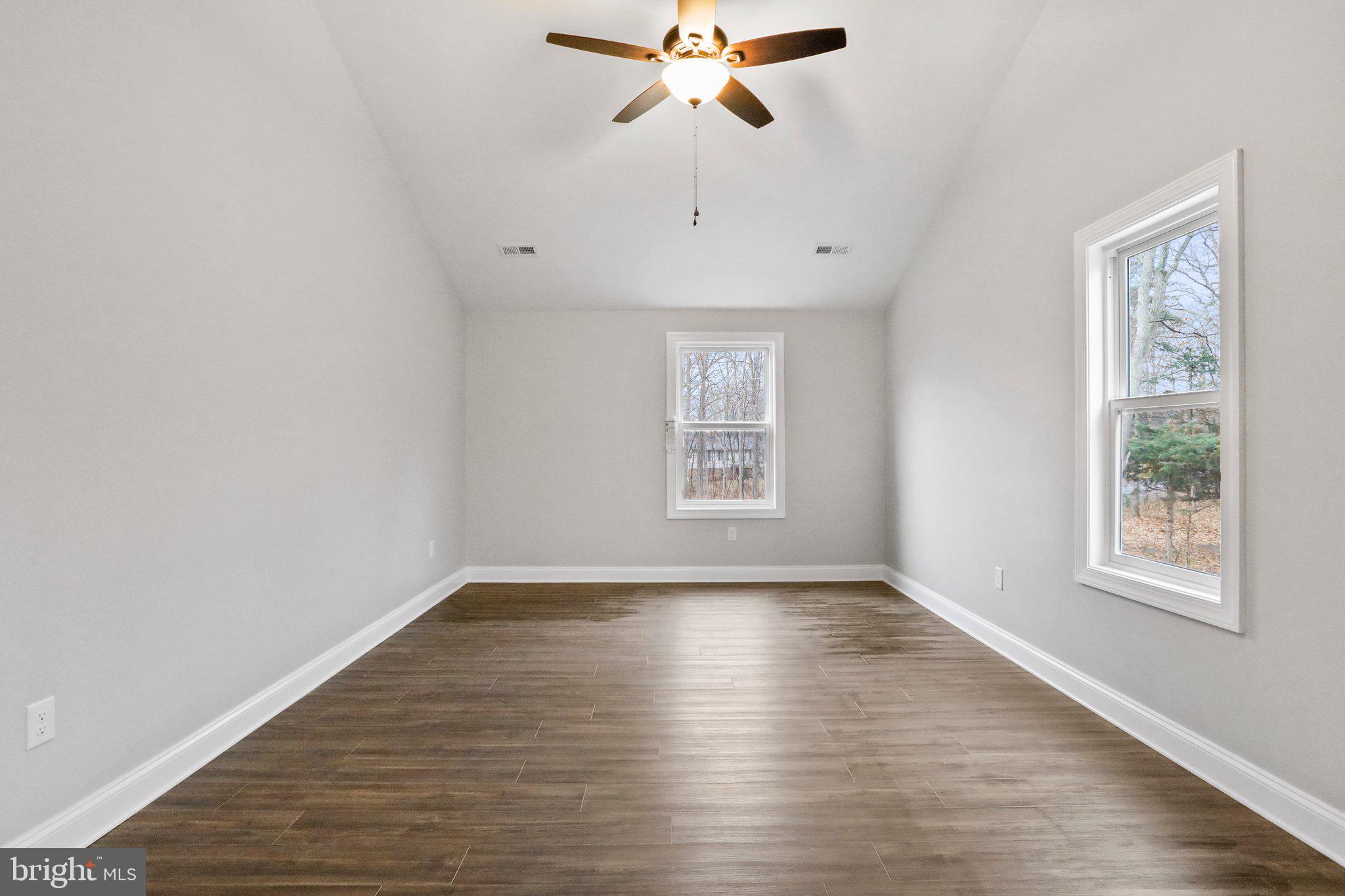 LOWER VALLEY - Residential