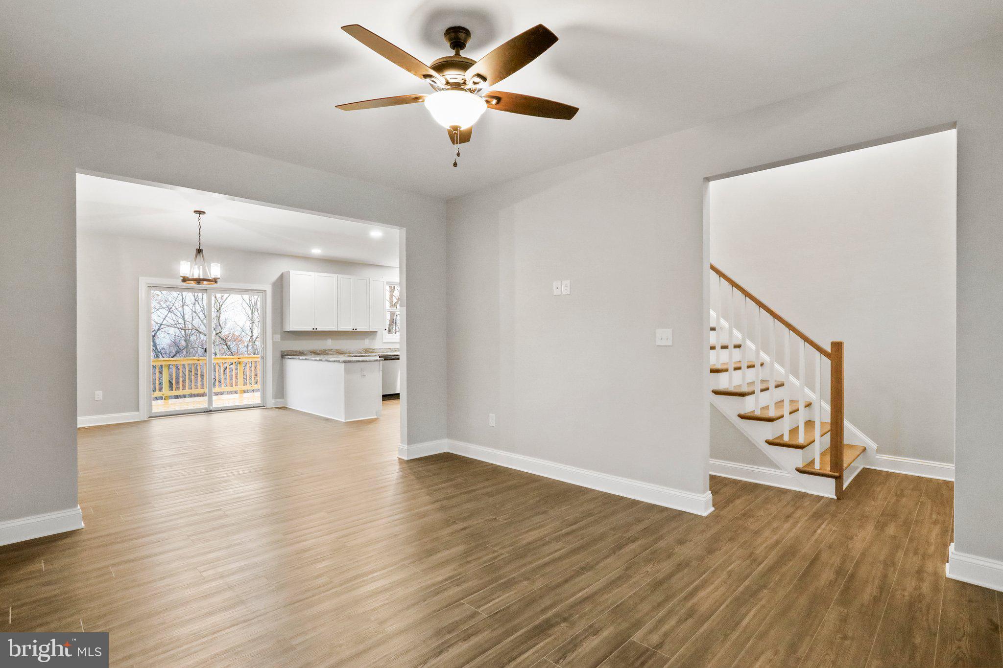 LOWER VALLEY - Residential