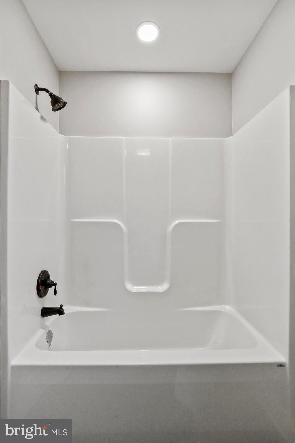 LOWER VALLEY - Residential