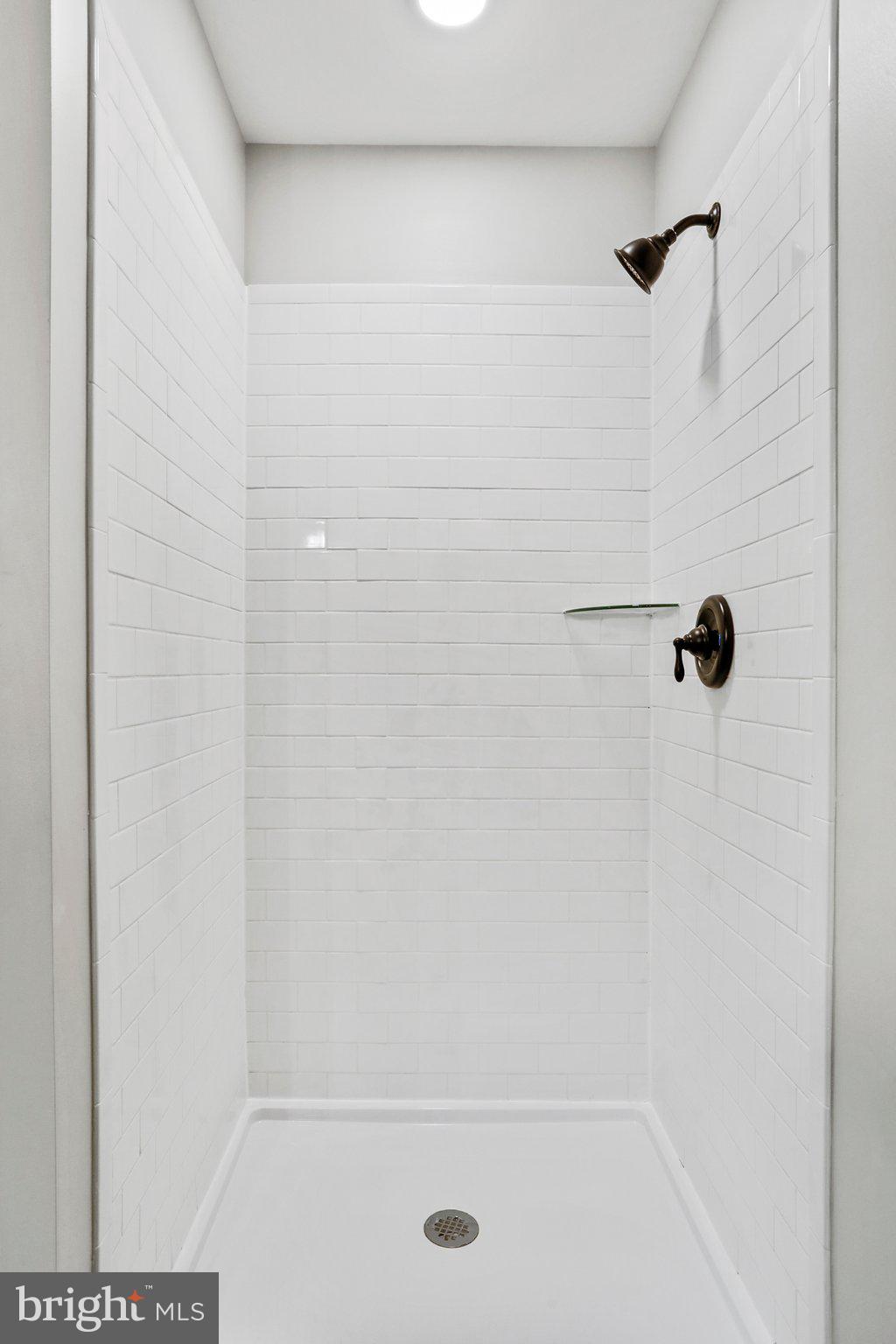 LOWER VALLEY - Residential