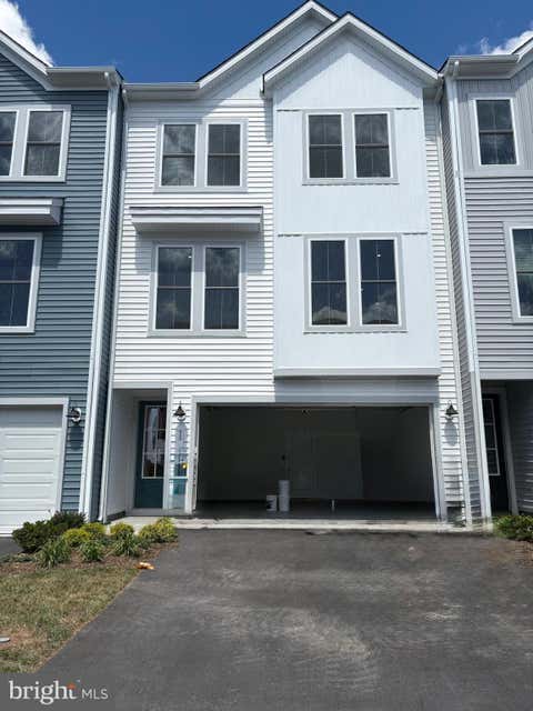 Townhouse For Rent - 133 Bamboo Shoot Lane<br/> Frederick County, STEPHENSON, VA 22656
