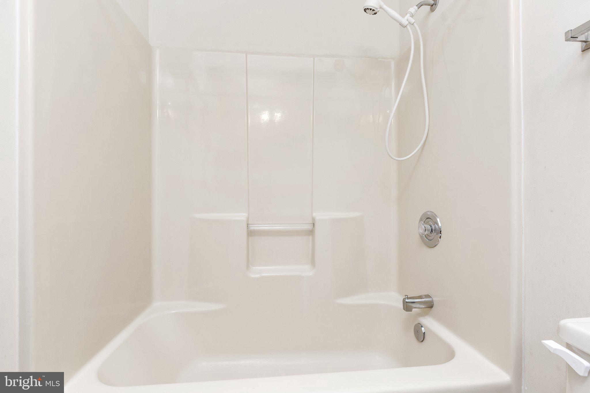 CHANCELLOR GREEN - Residential