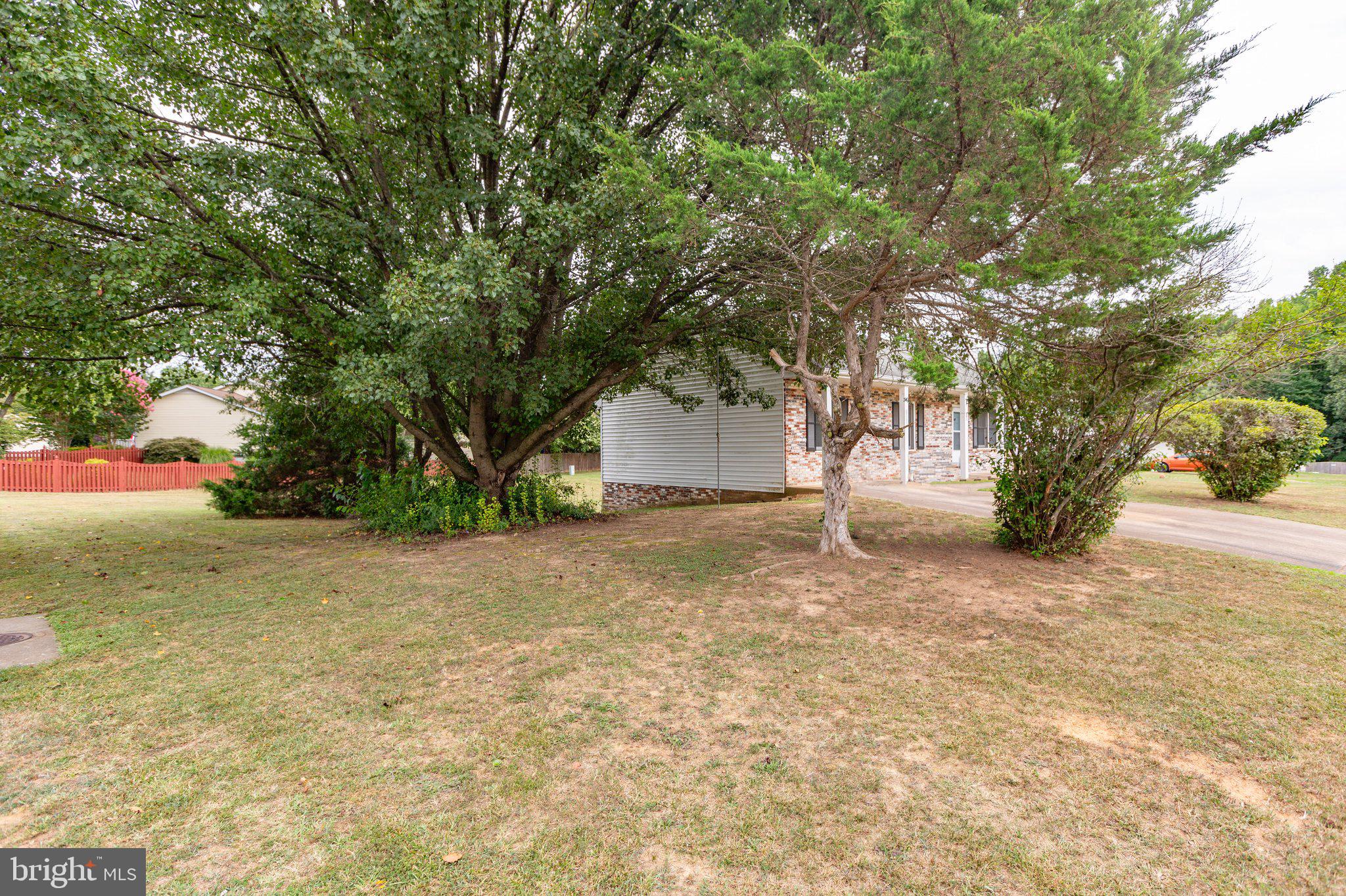 CHANCELLOR GREEN - Residential