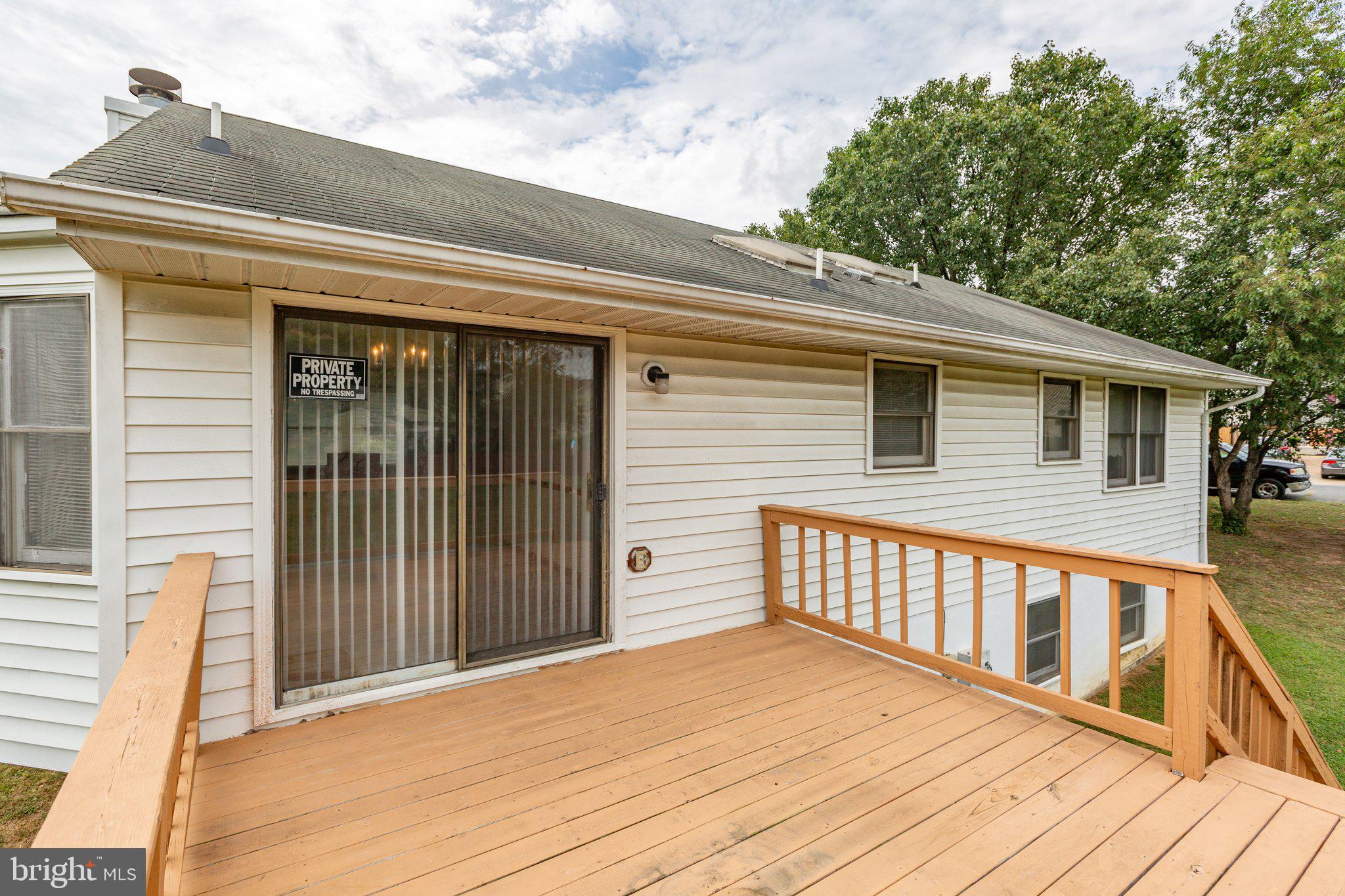 CHANCELLOR GREEN - Residential