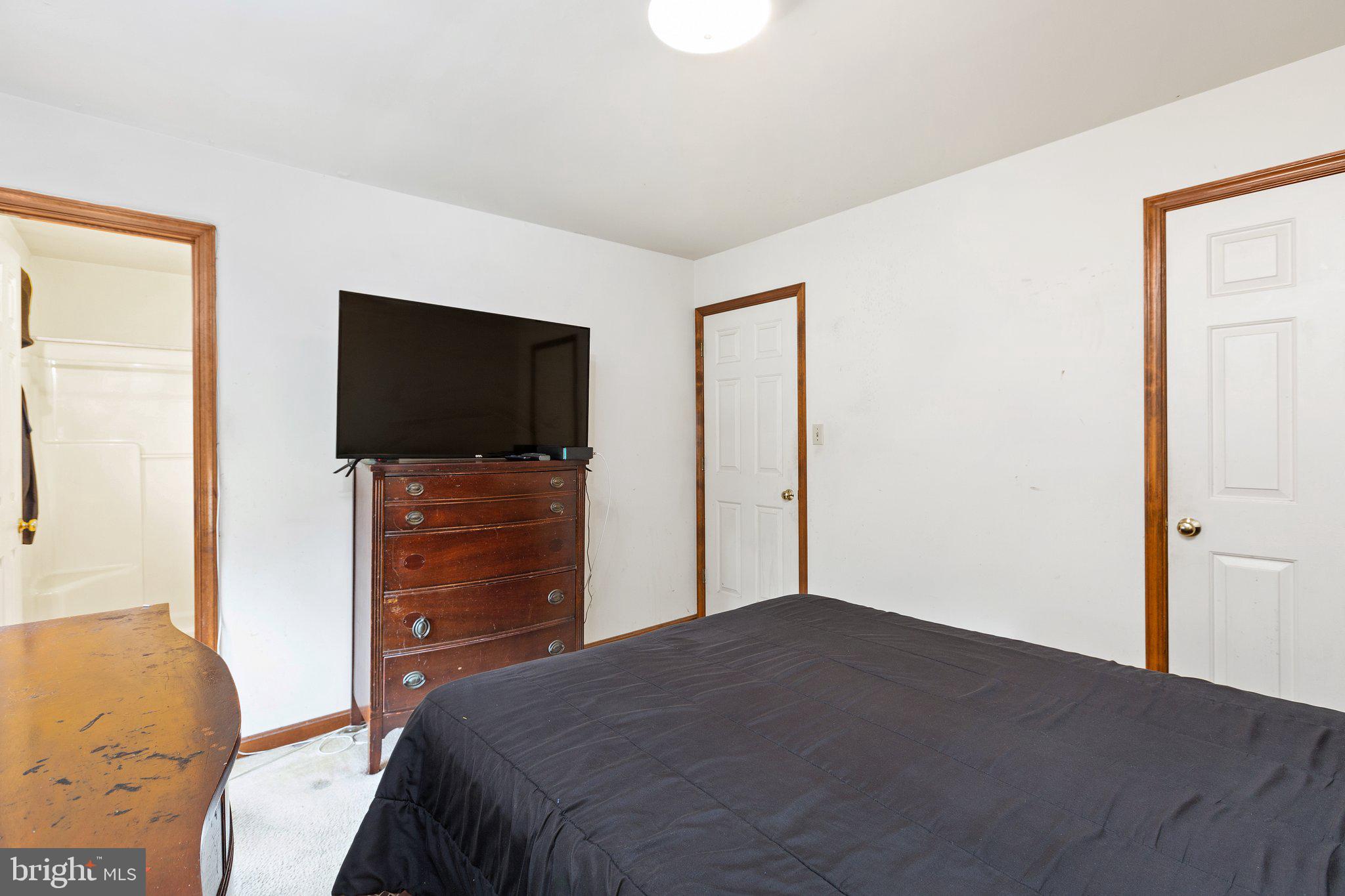 CHANCELLOR GREEN - Residential