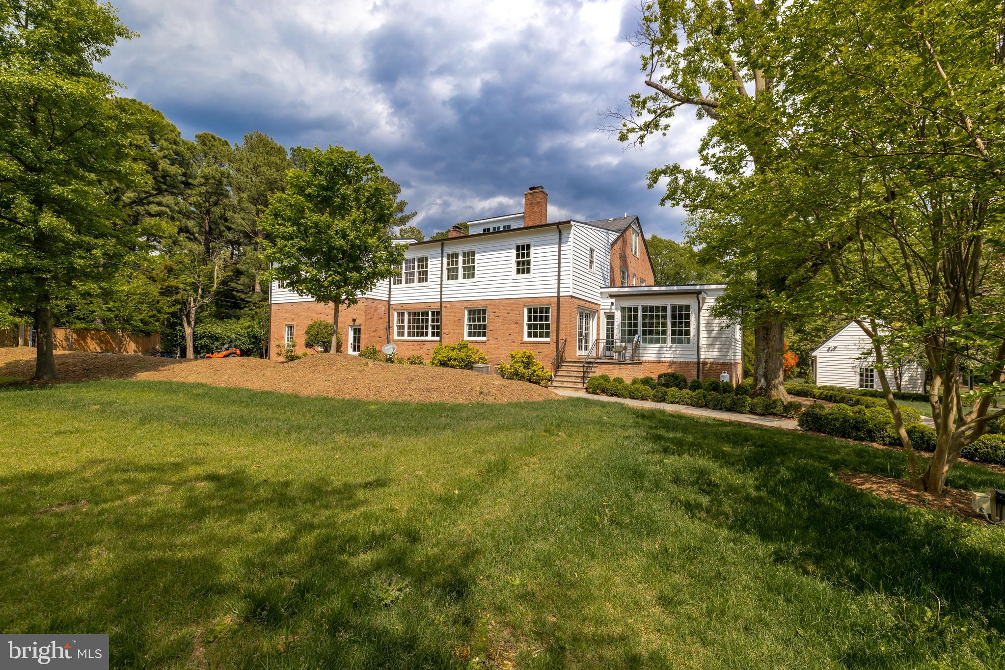 MAPLE HEIGHTS - Residential