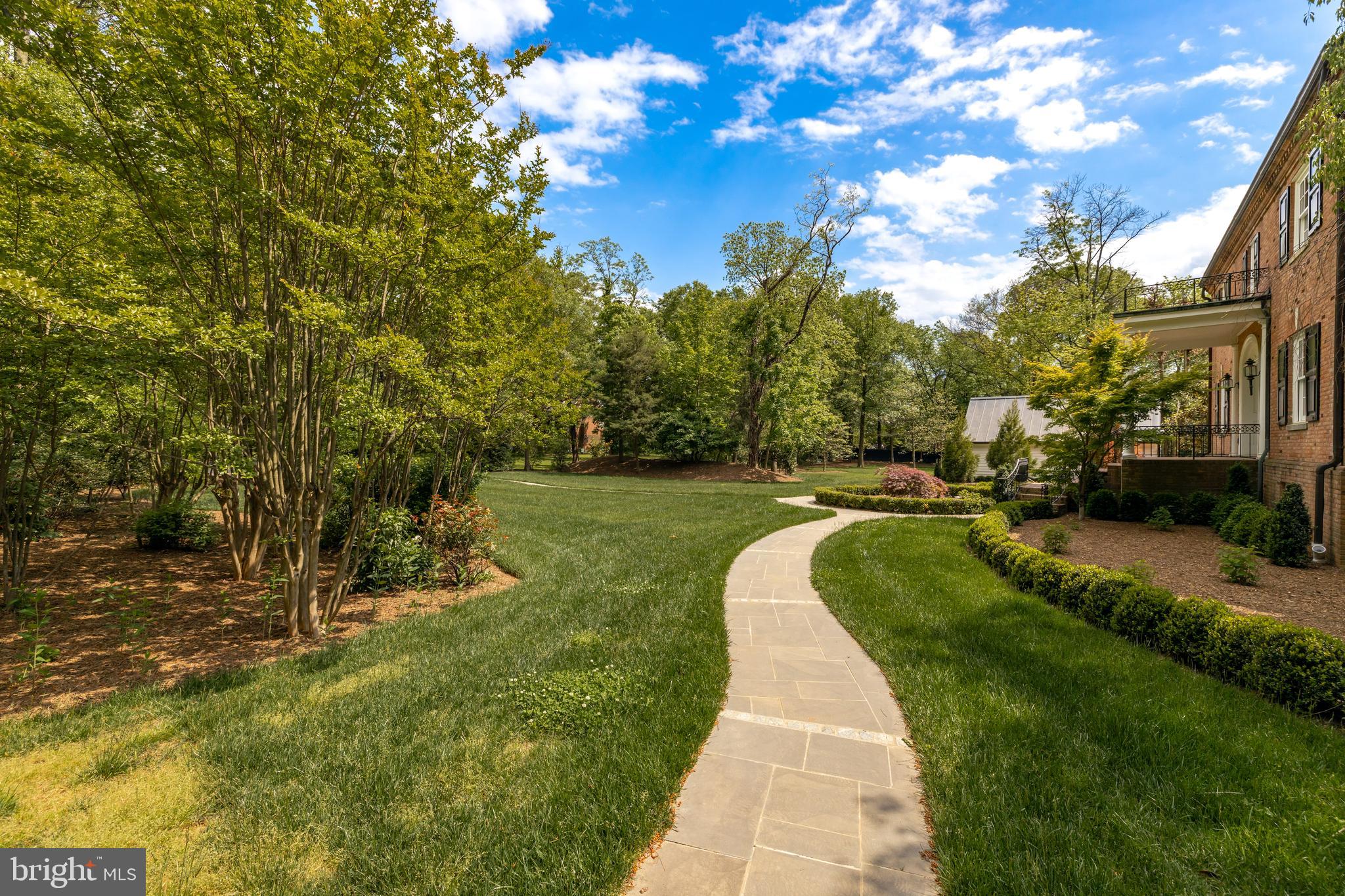 MAPLE HEIGHTS - Residential