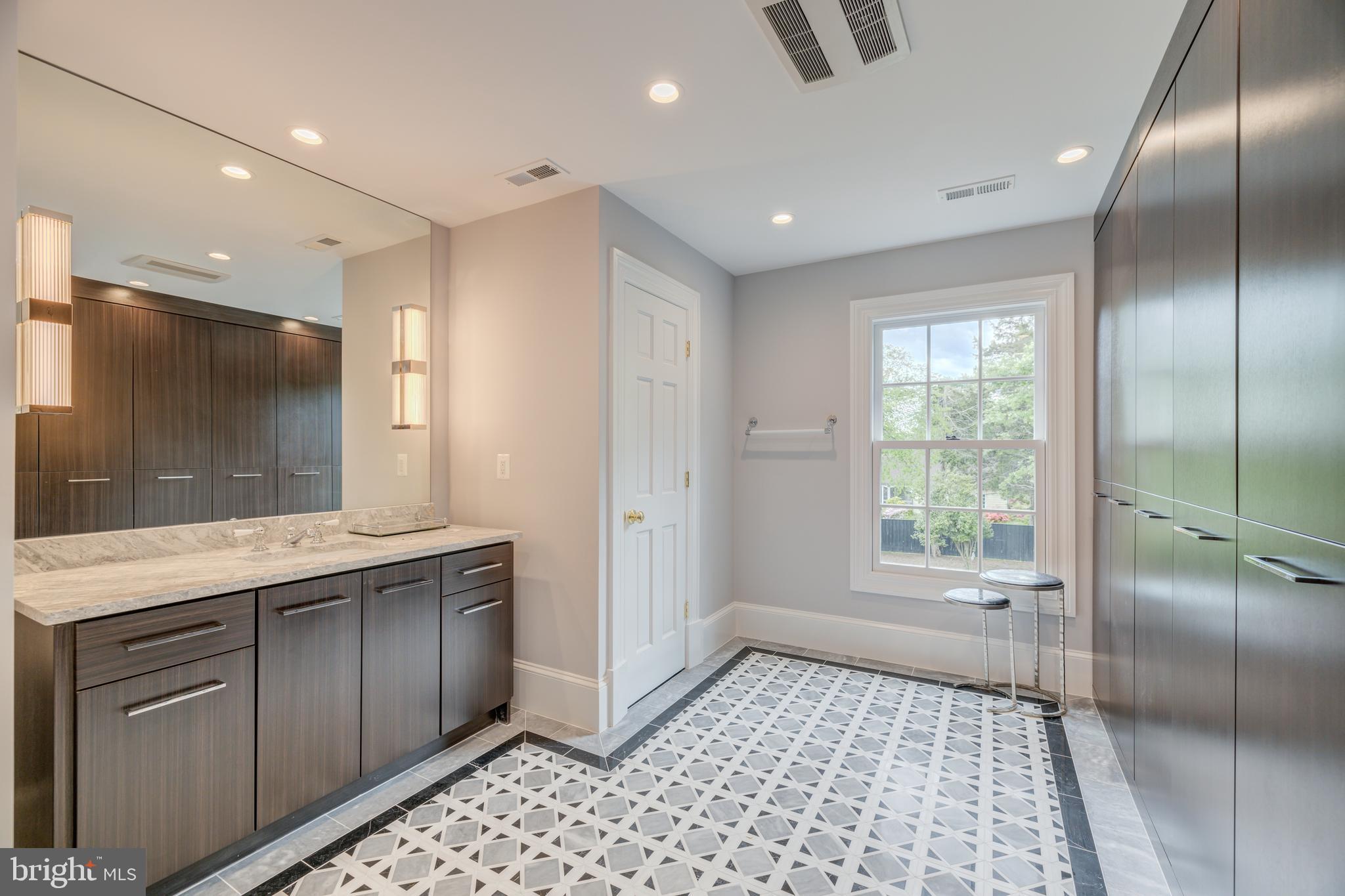 MAPLE HEIGHTS - Residential