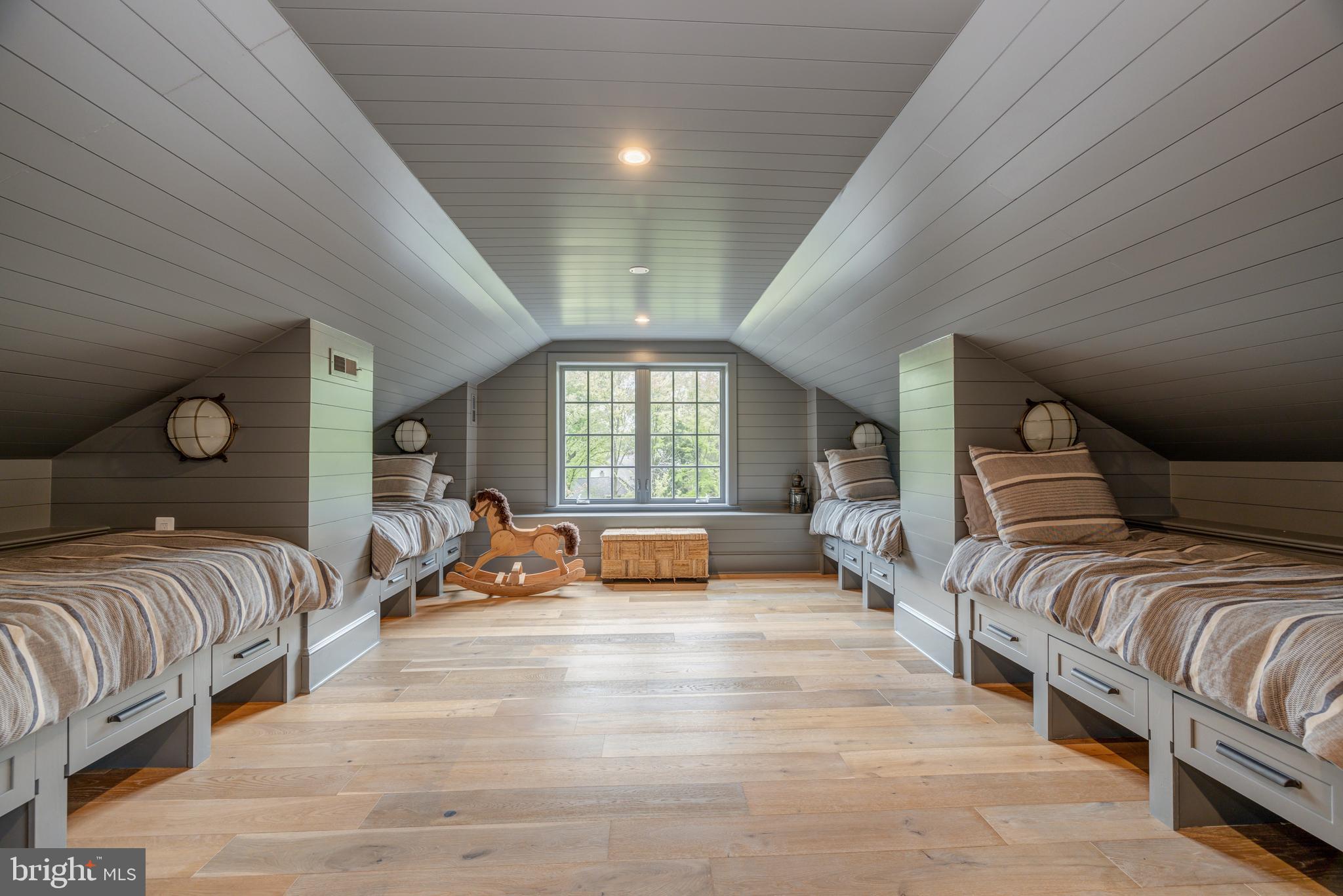 MAPLE HEIGHTS - Residential