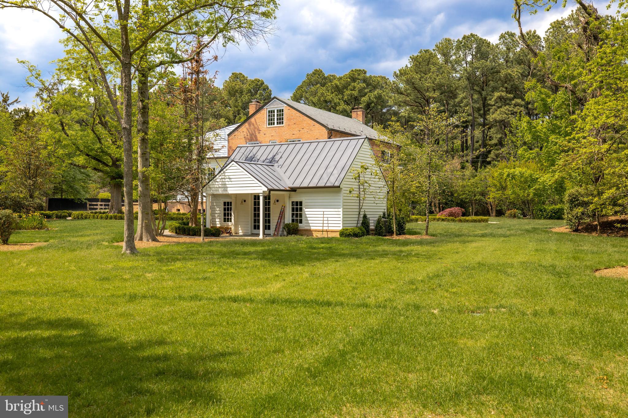 MAPLE HEIGHTS - Residential