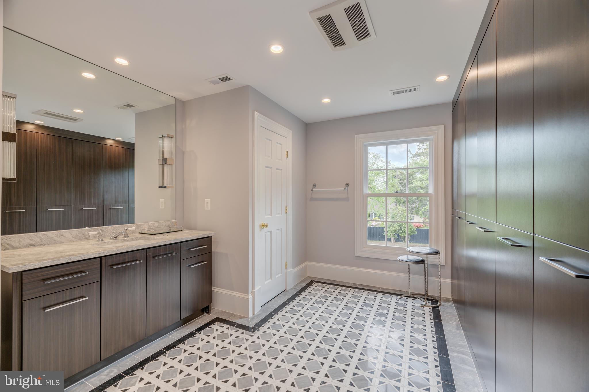 MAPLE HEIGHTS - Residential